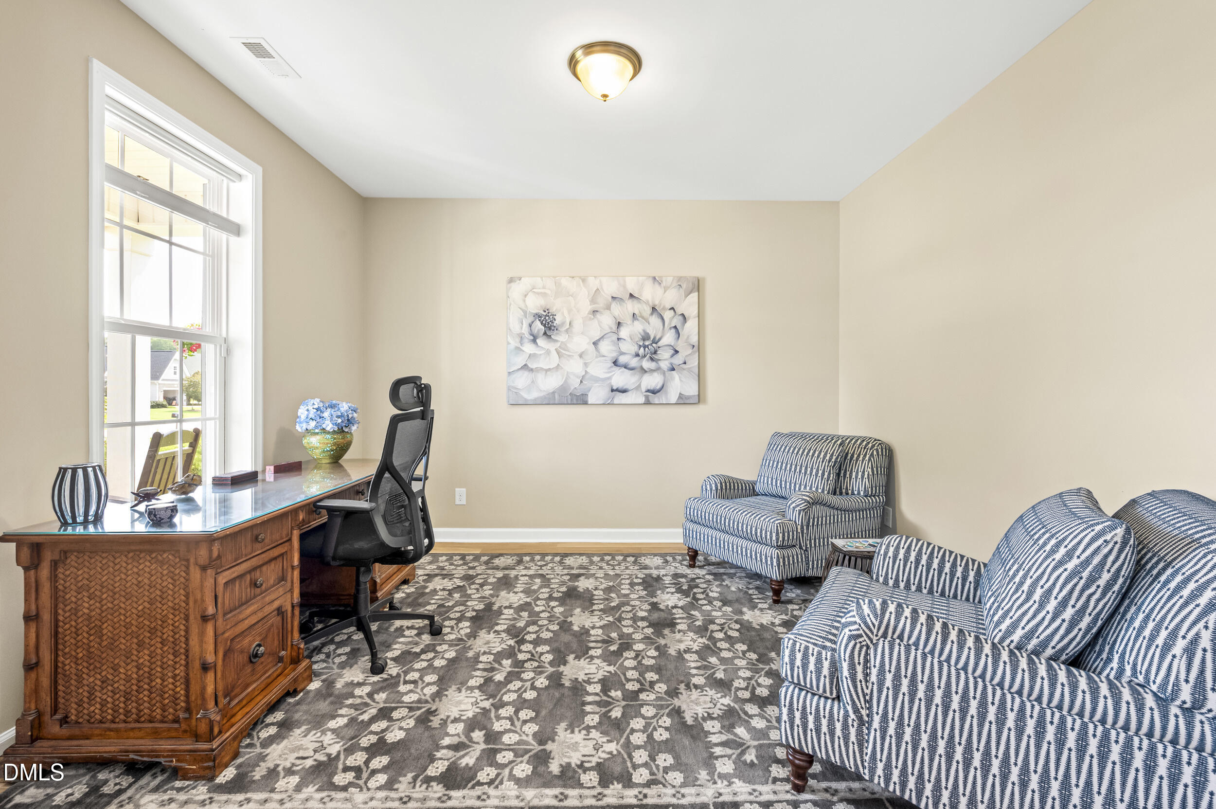 83 Sunbury Court Property Photo 8