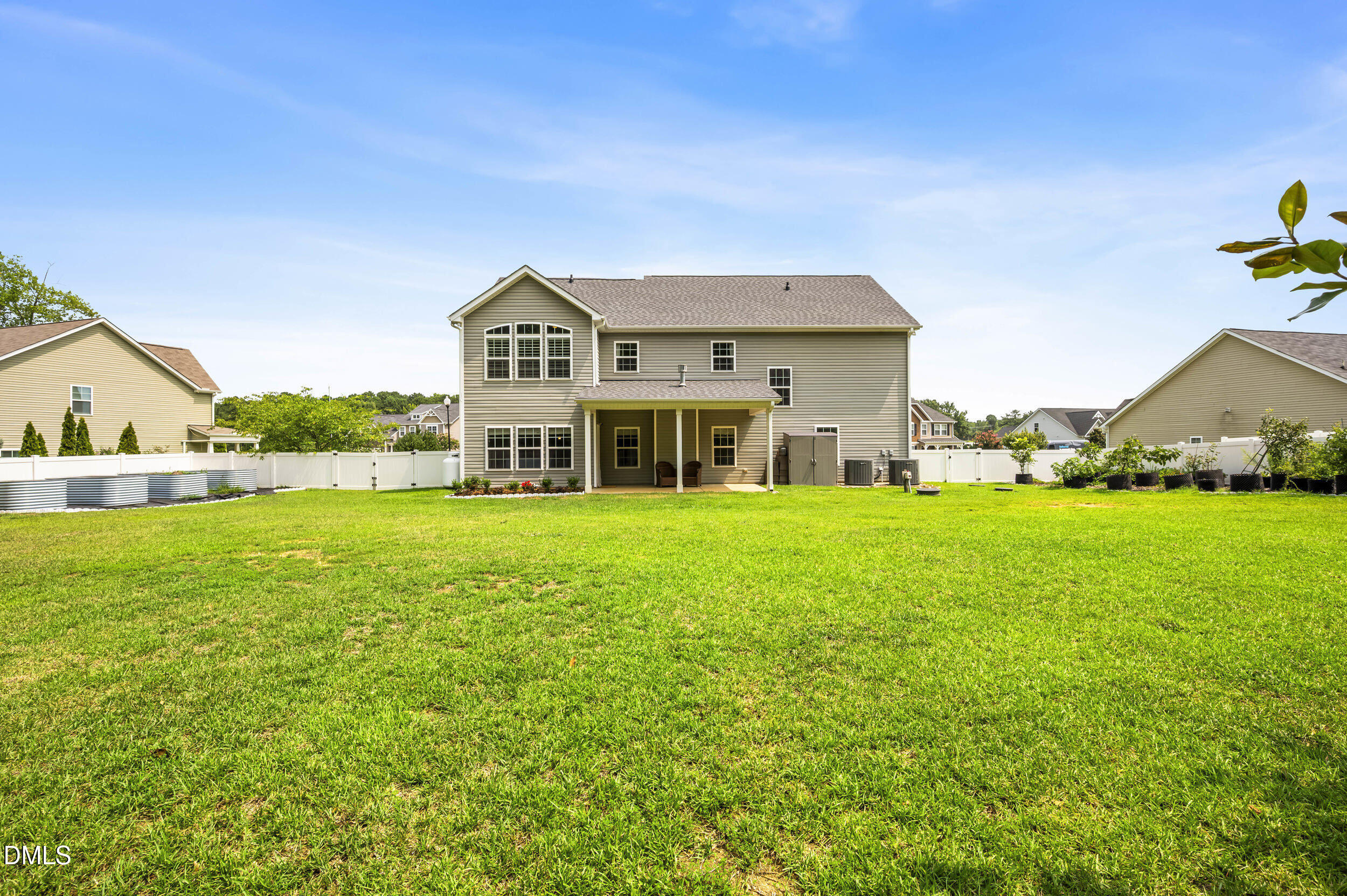 83 Sunbury Court Property Photo 45