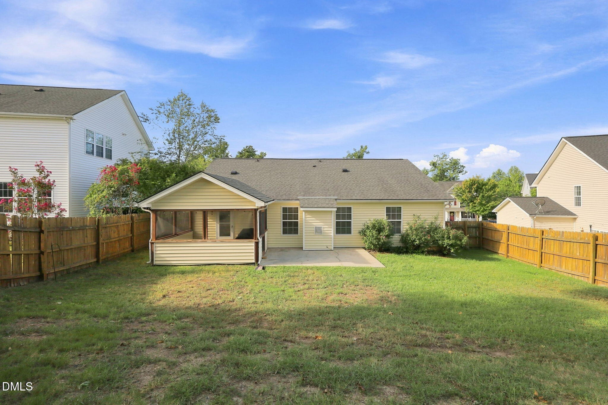 412 Holly Thorn Trace Property Photo 43