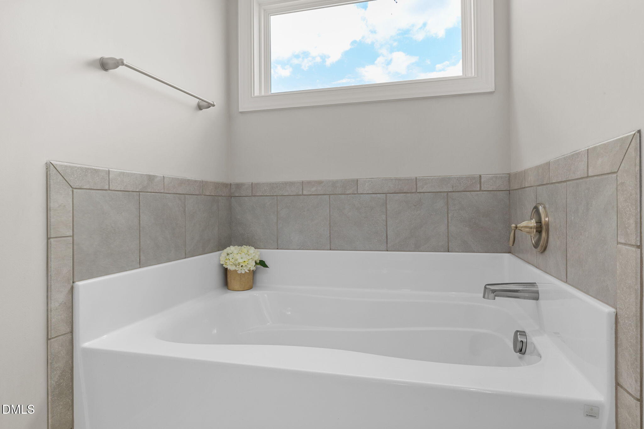469 National Drive Property Photo 19