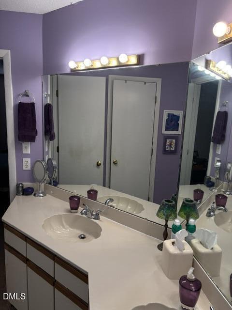 8003 Grey Oak Drive Property Photo 3
