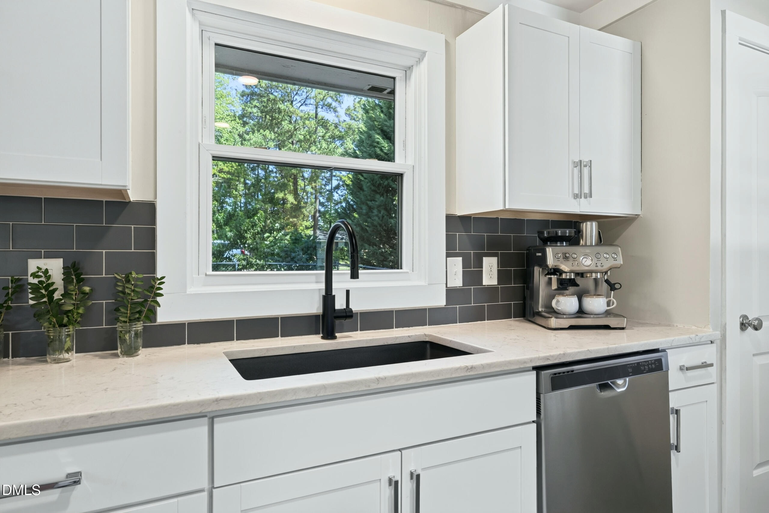 1403 Maple Avenue Property Photo 15