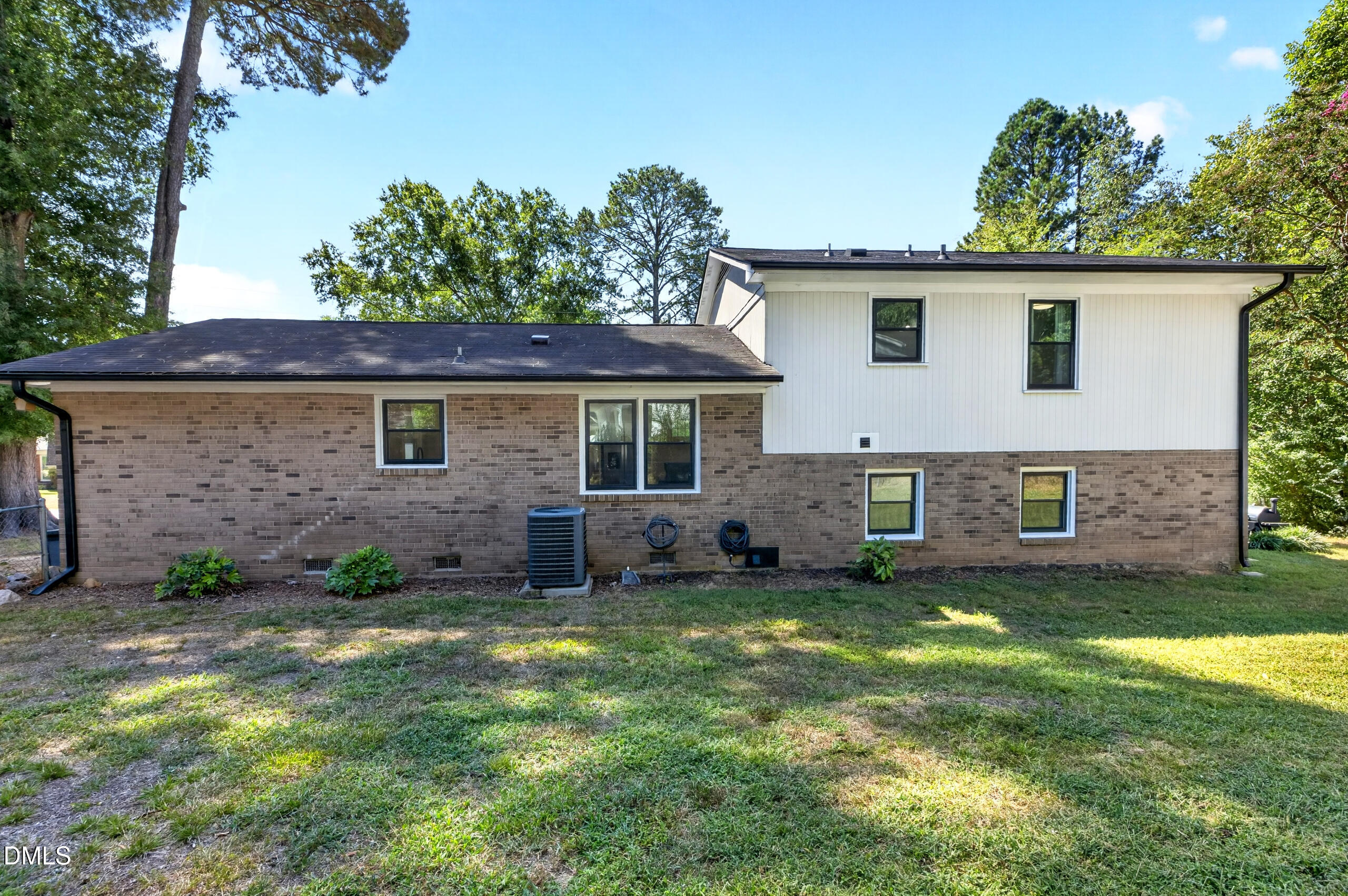 1403 Maple Avenue Property Photo 54