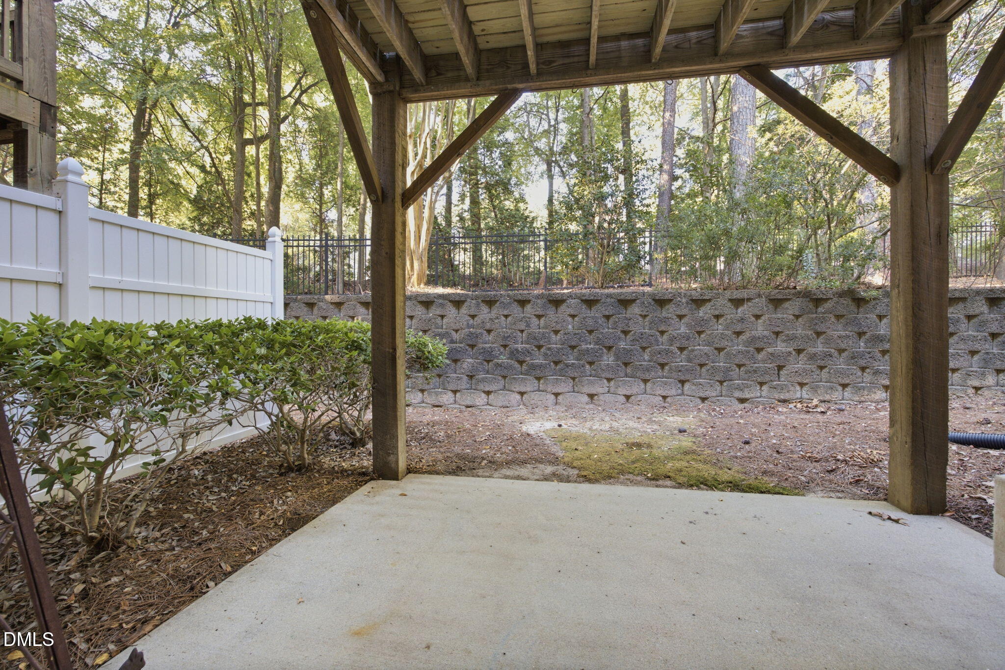 203 Ashton Hall Lane Property Photo 30