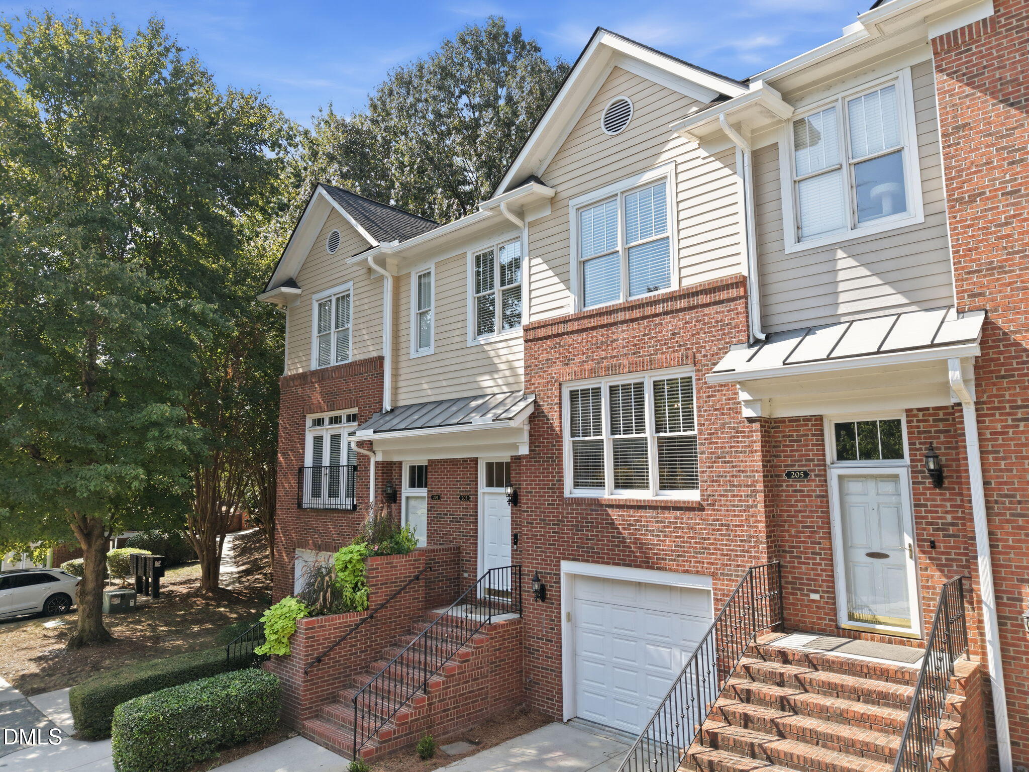 203 Ashton Hall Lane Property Photo 41