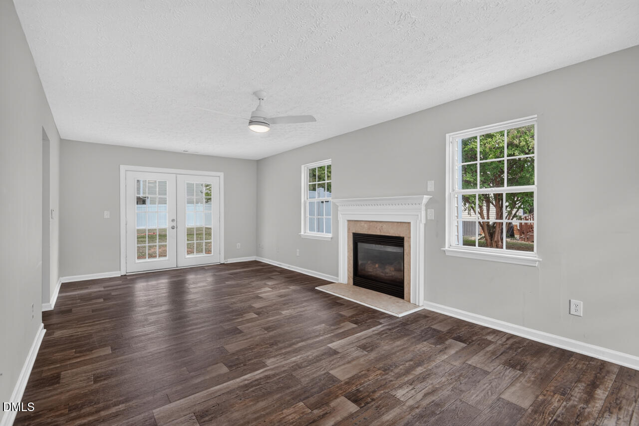 3005 Slippery Elm Drive Property Photo 2