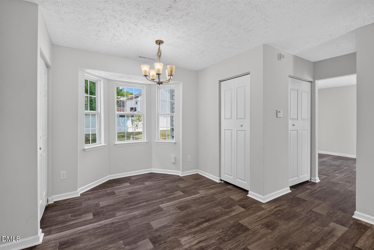 3005 Slippery Elm Drive Property Photo 6