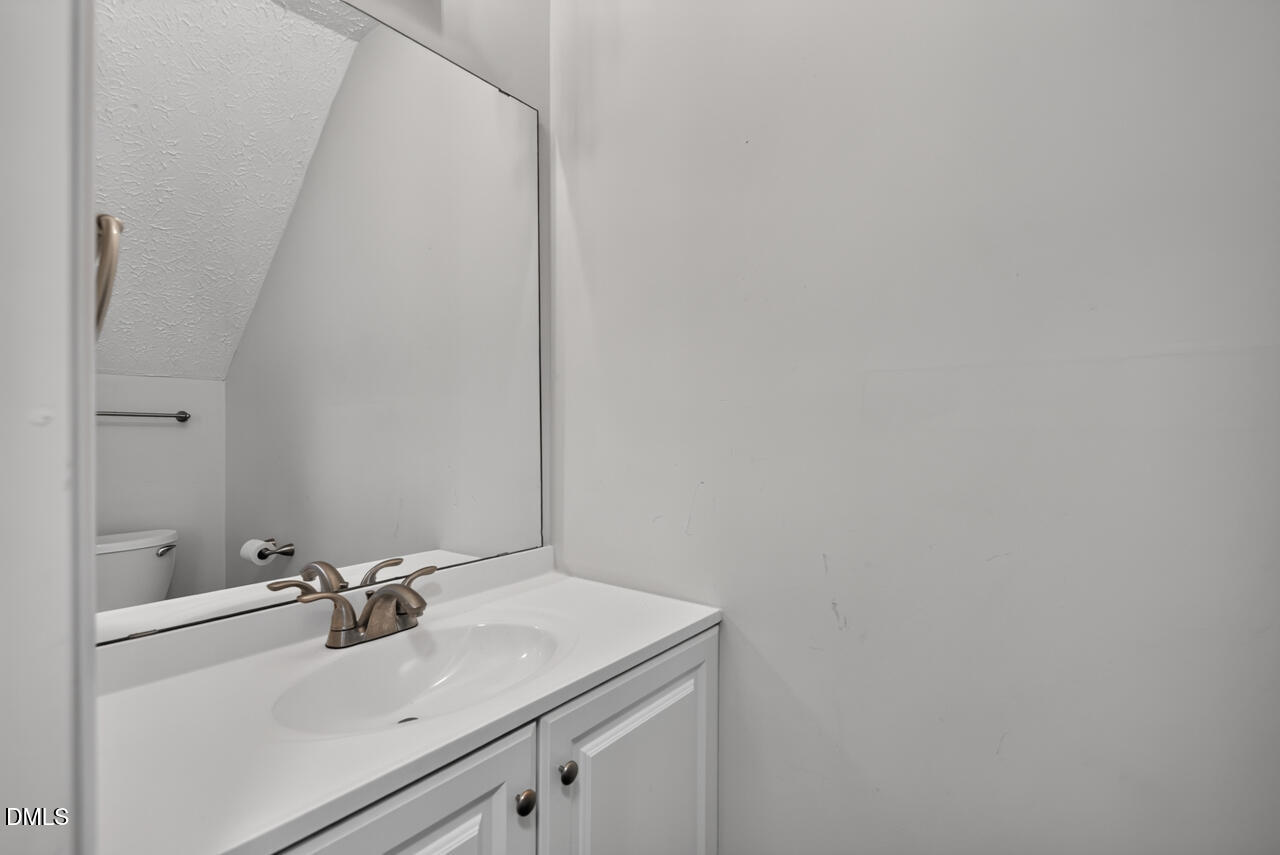 3005 Slippery Elm Drive Property Photo 8