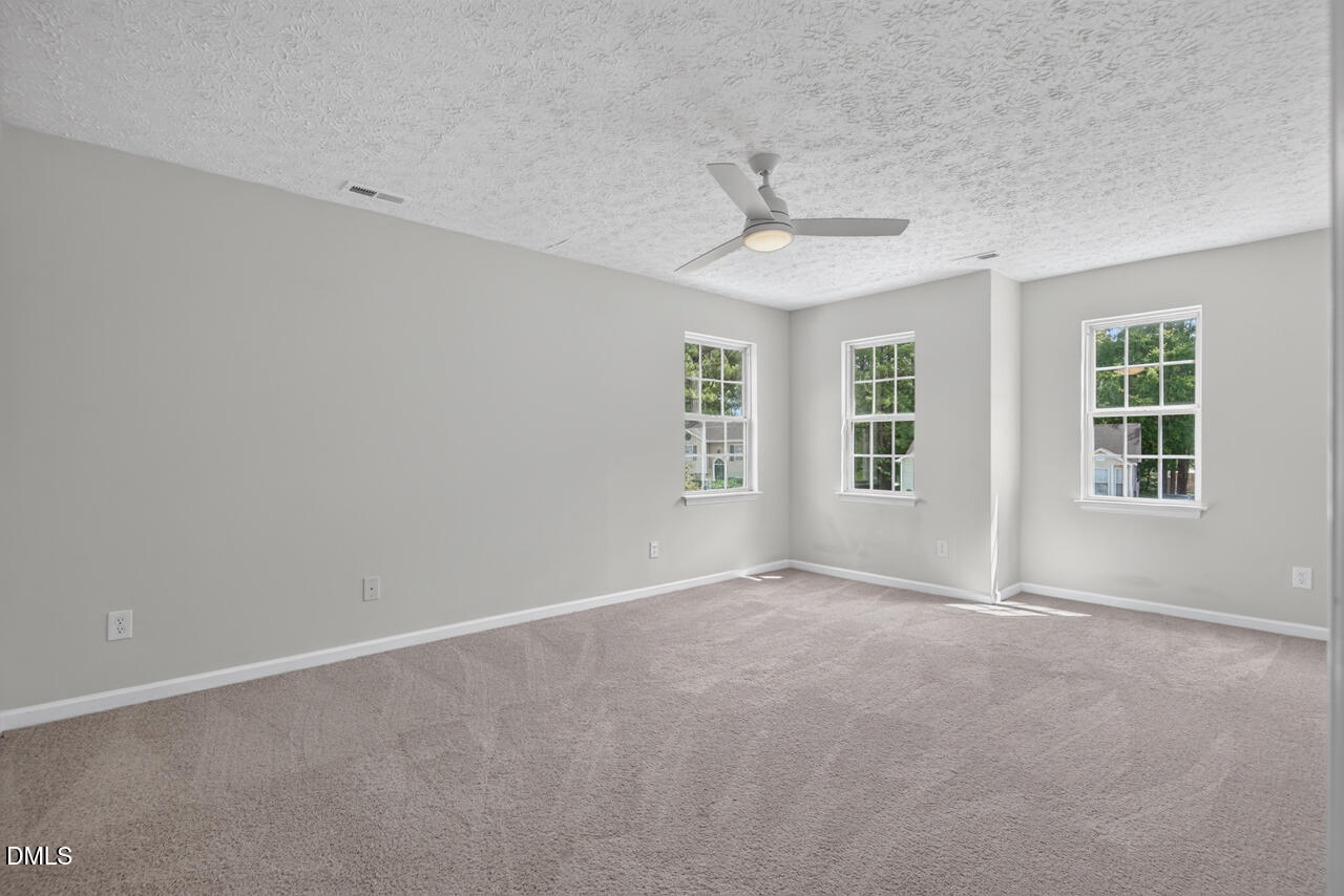 3005 Slippery Elm Drive Property Photo 9