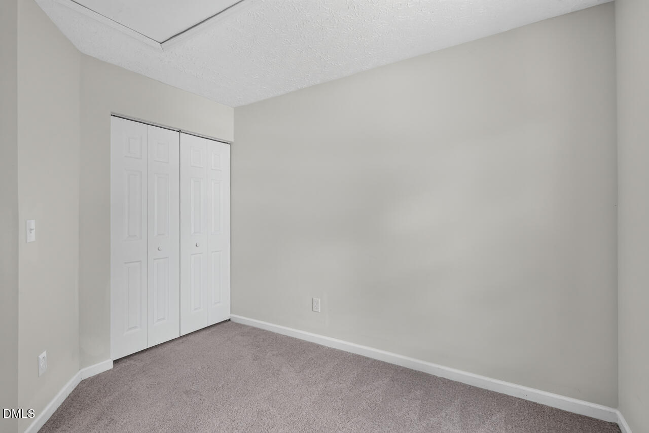 3005 Slippery Elm Drive Property Photo 17