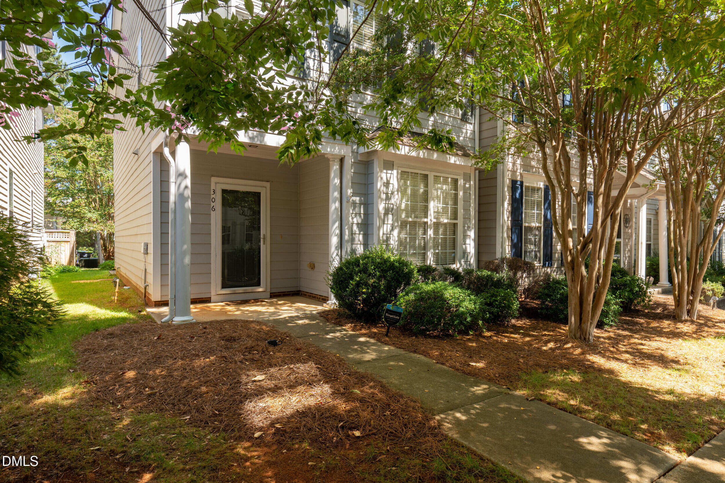 306 Danbury Court Property Photo 1