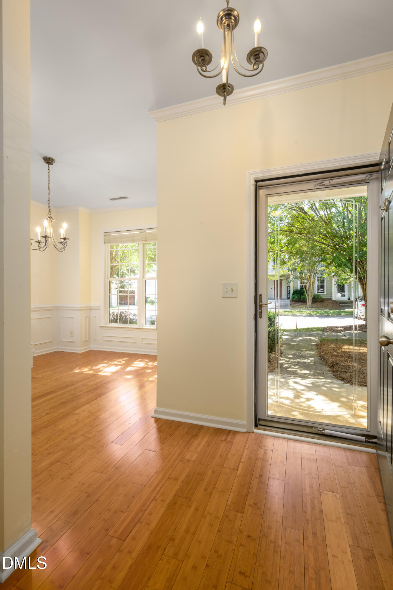 306 Danbury Court Property Photo 4
