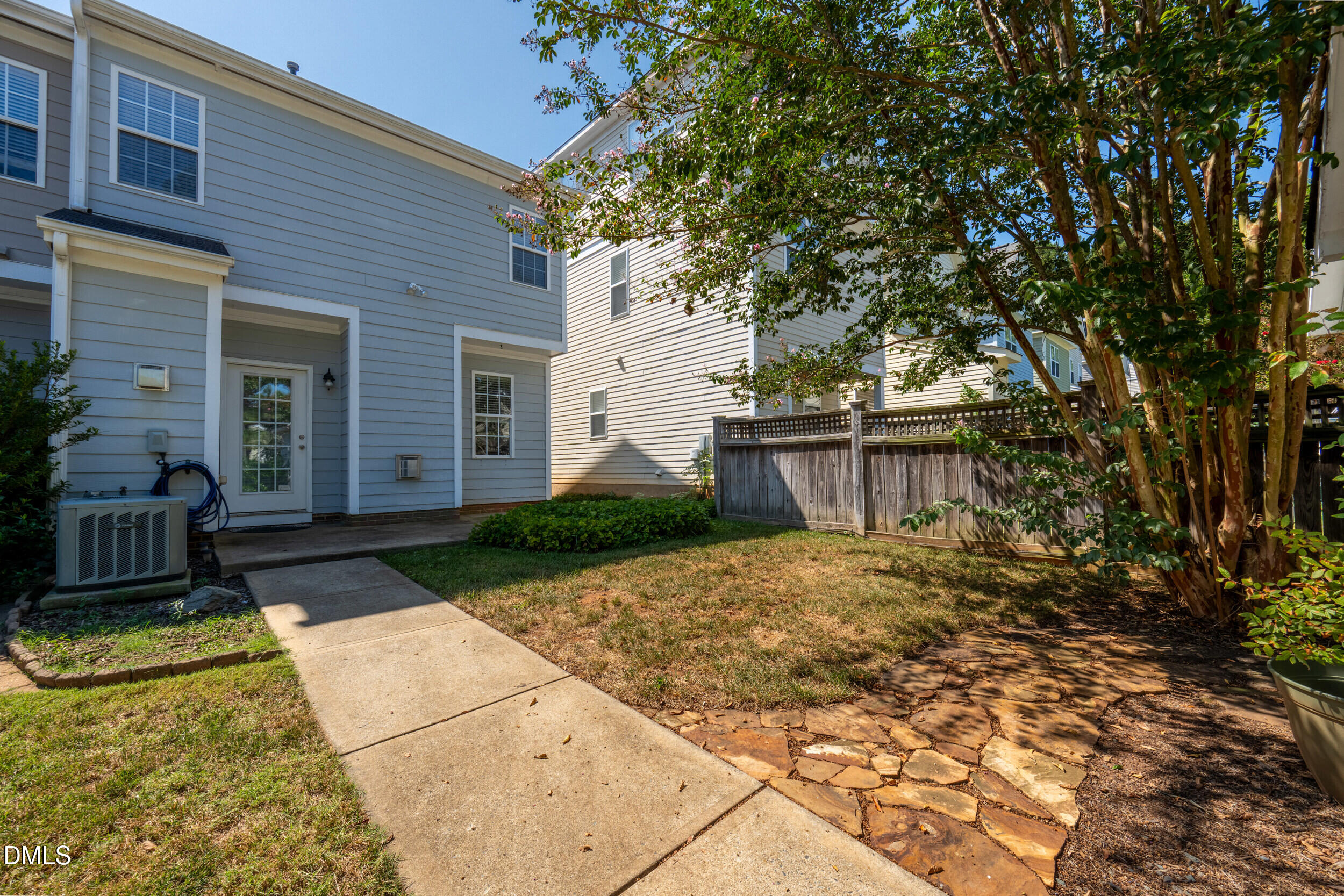 306 Danbury Court Property Photo 22