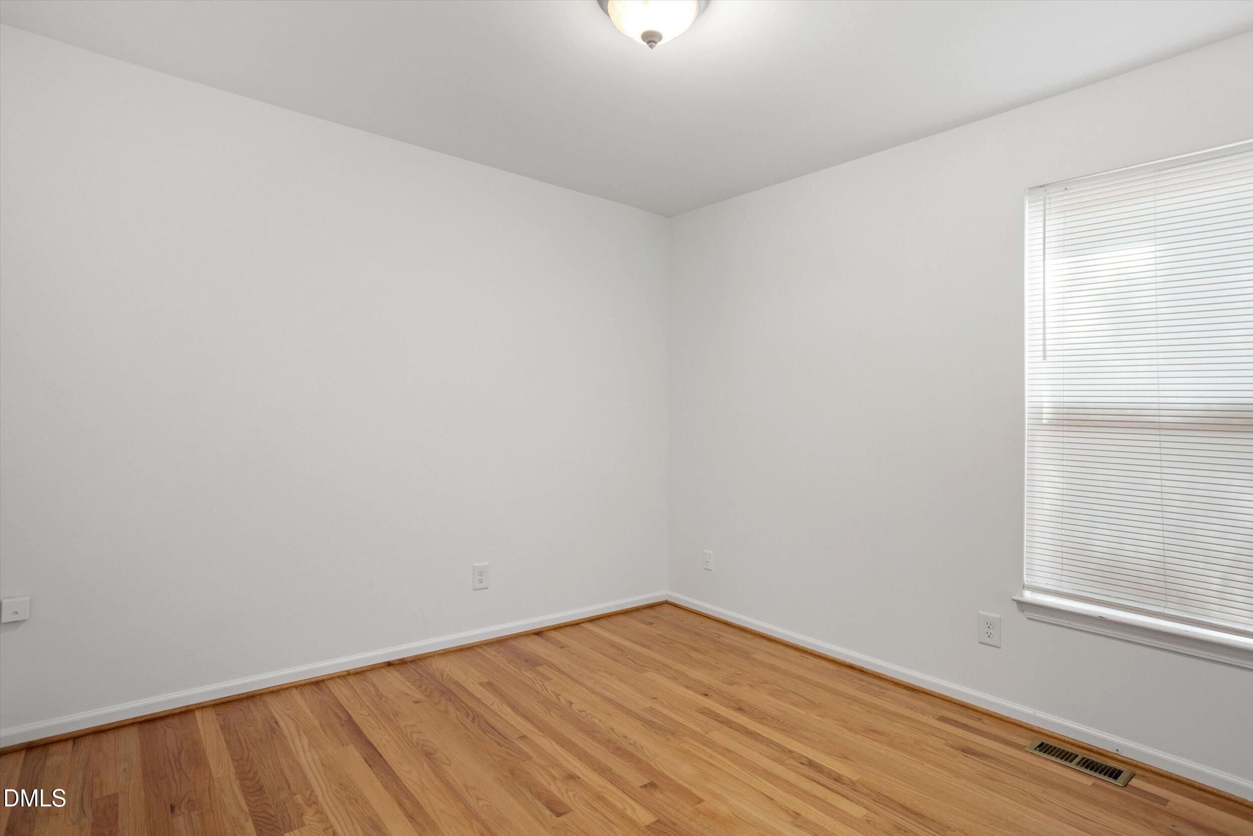 552 Moseley Lane Property Photo 11