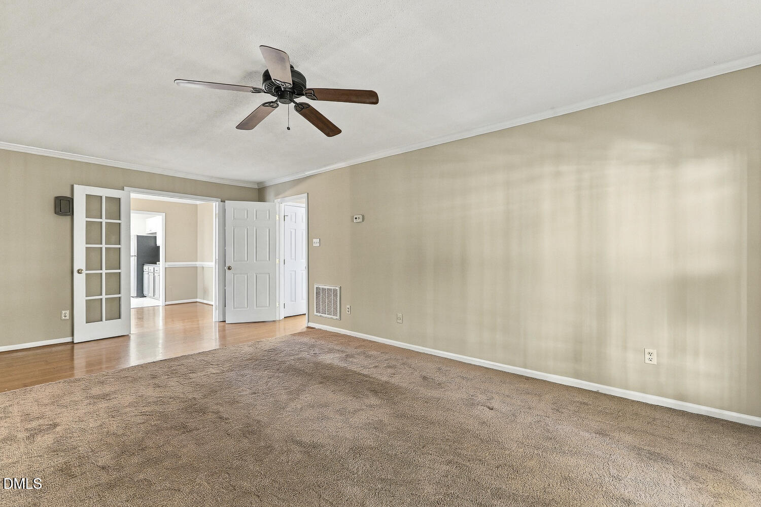 6520 Hearthstone Drive Property Photo 2