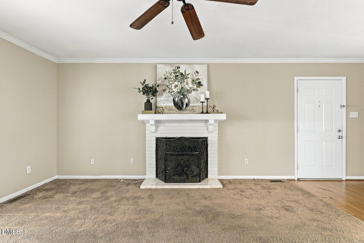 6520 Hearthstone Drive Property Photo 4