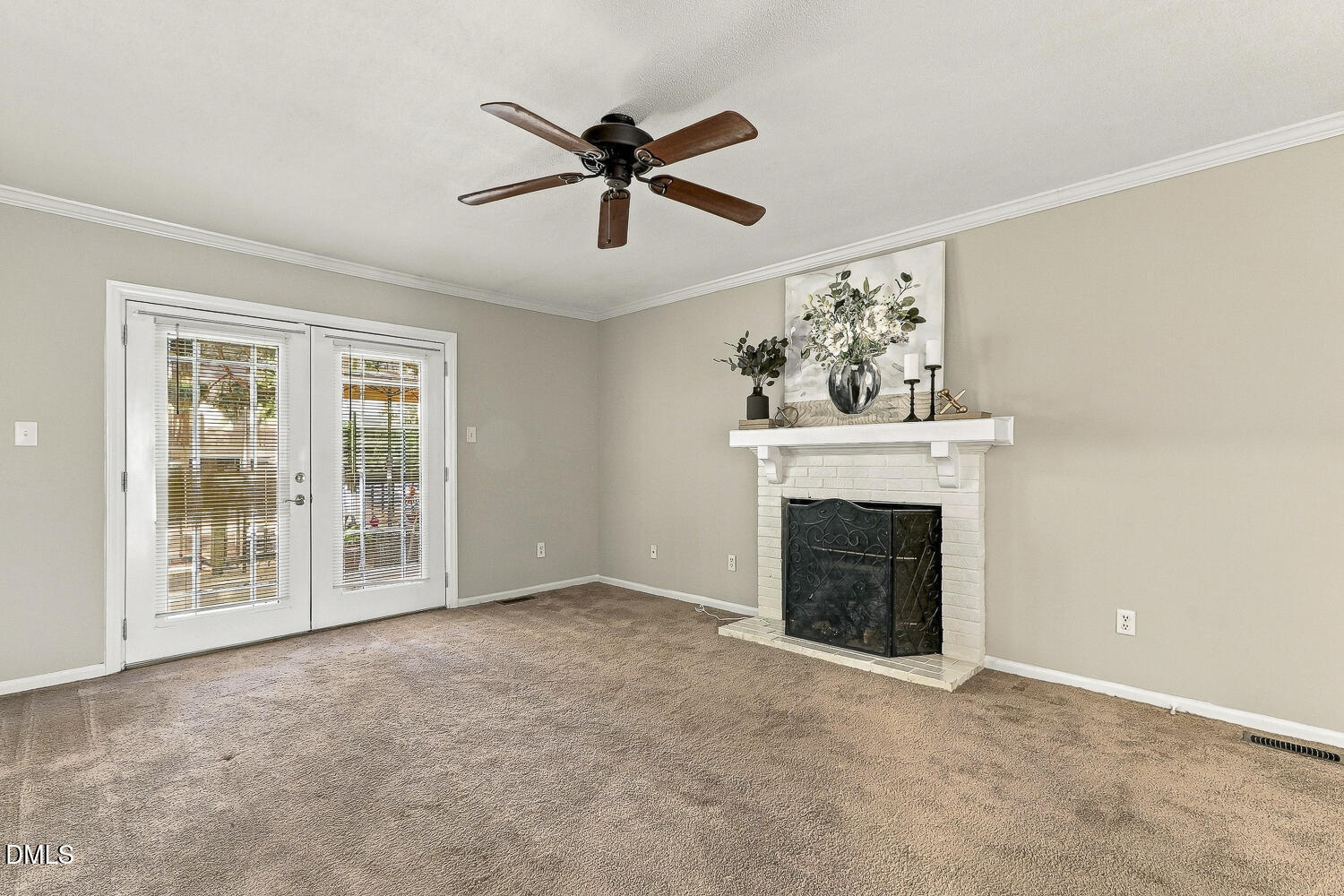 6520 Hearthstone Drive Property Photo 5