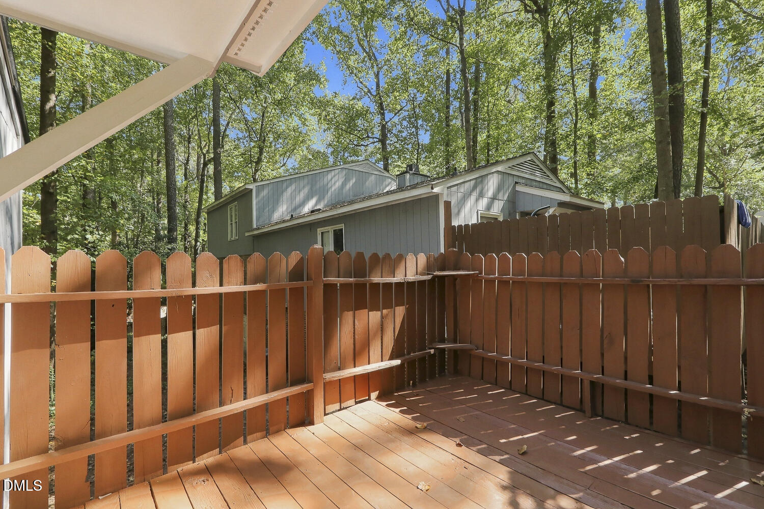 129 Carmichael Court Property Photo 14