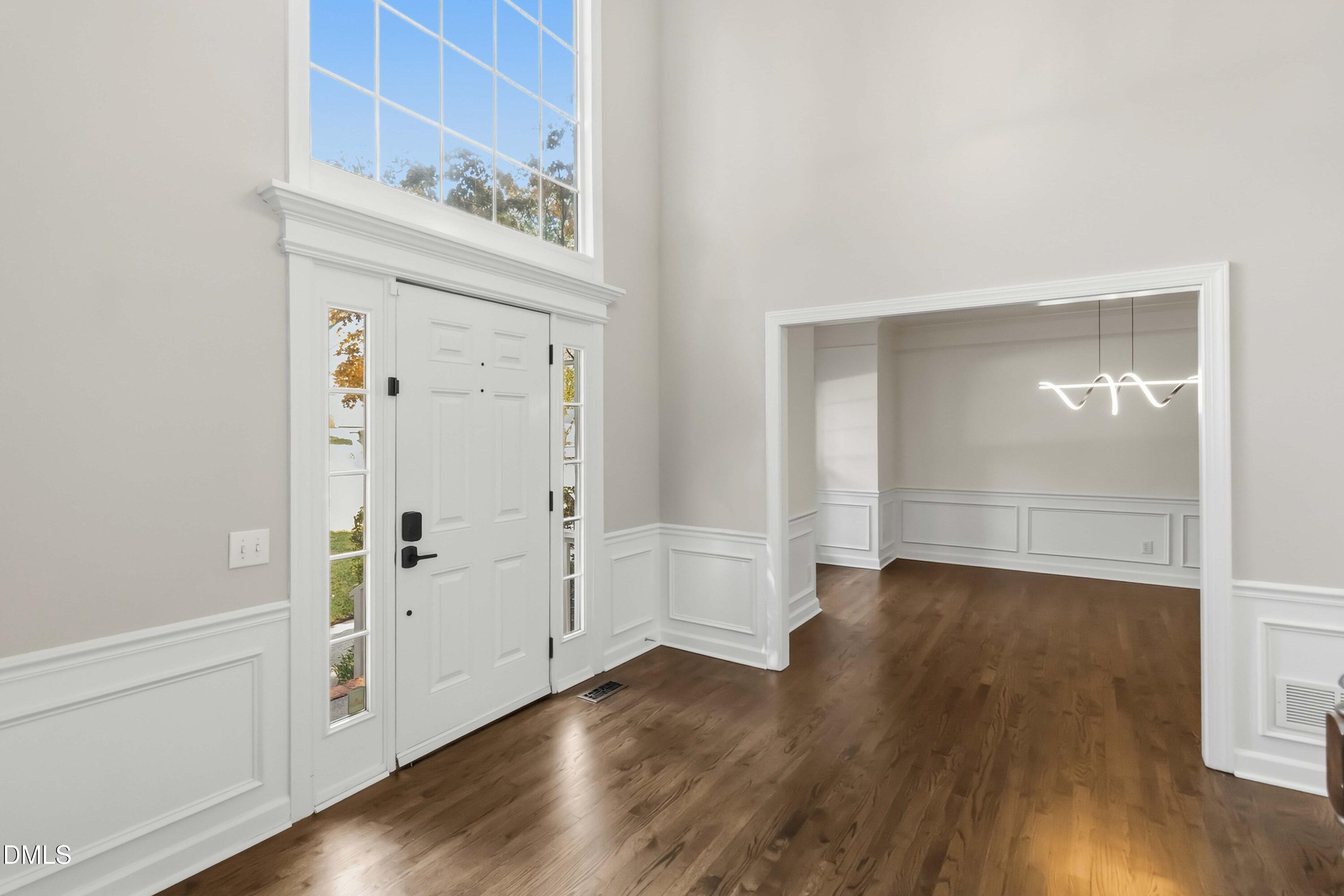 104 Strathburgh Lane Property Photo 3