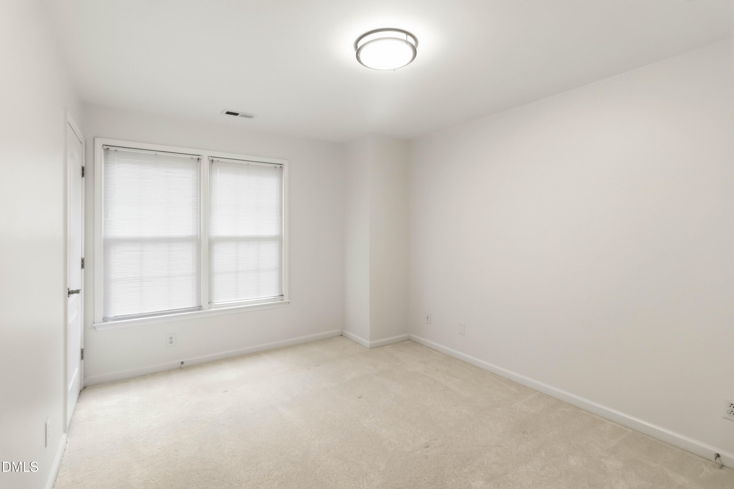 104 Strathburgh Lane Property Photo 23