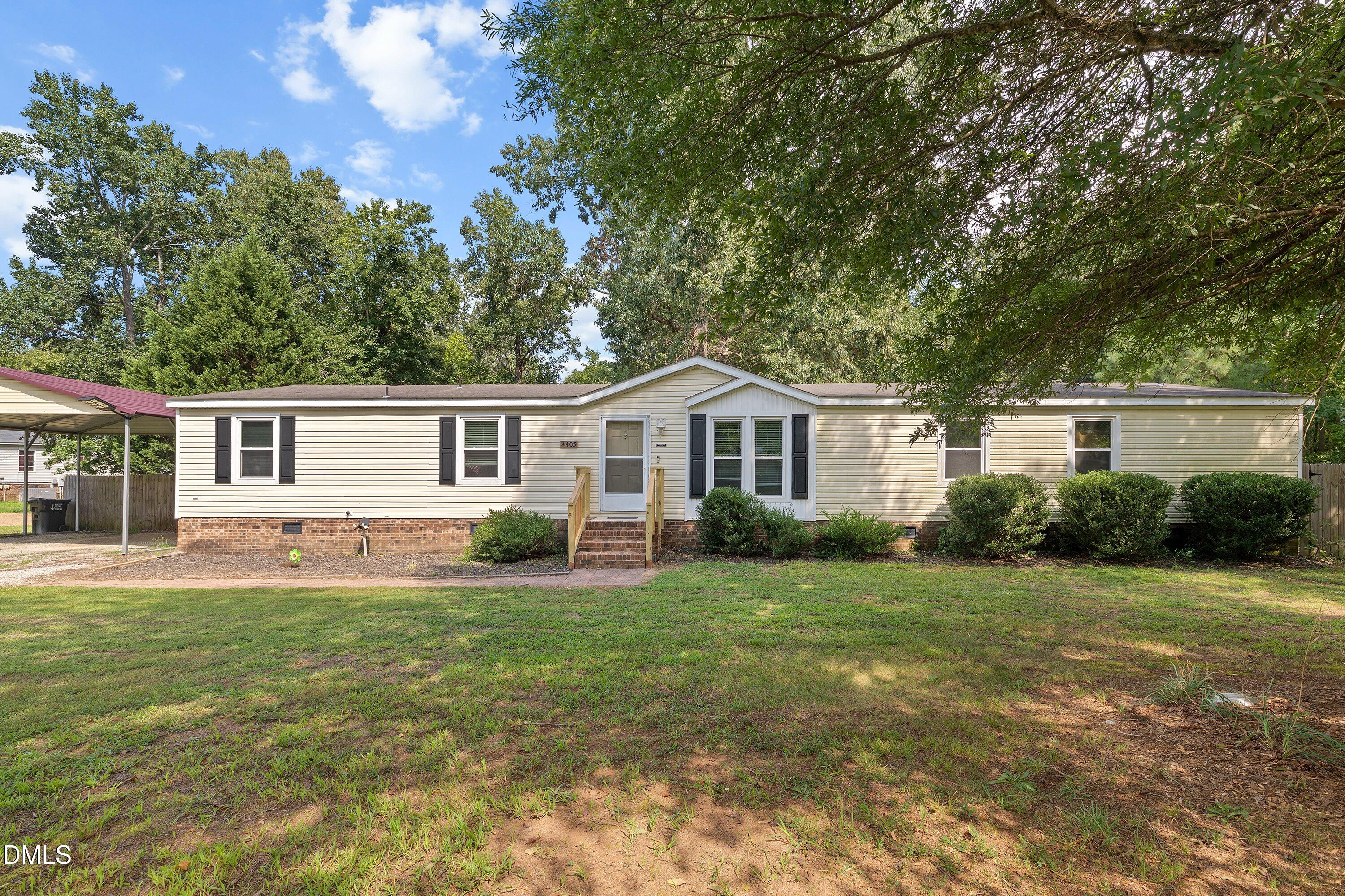 4405 Bushy Branch Drive Property Photo 1
