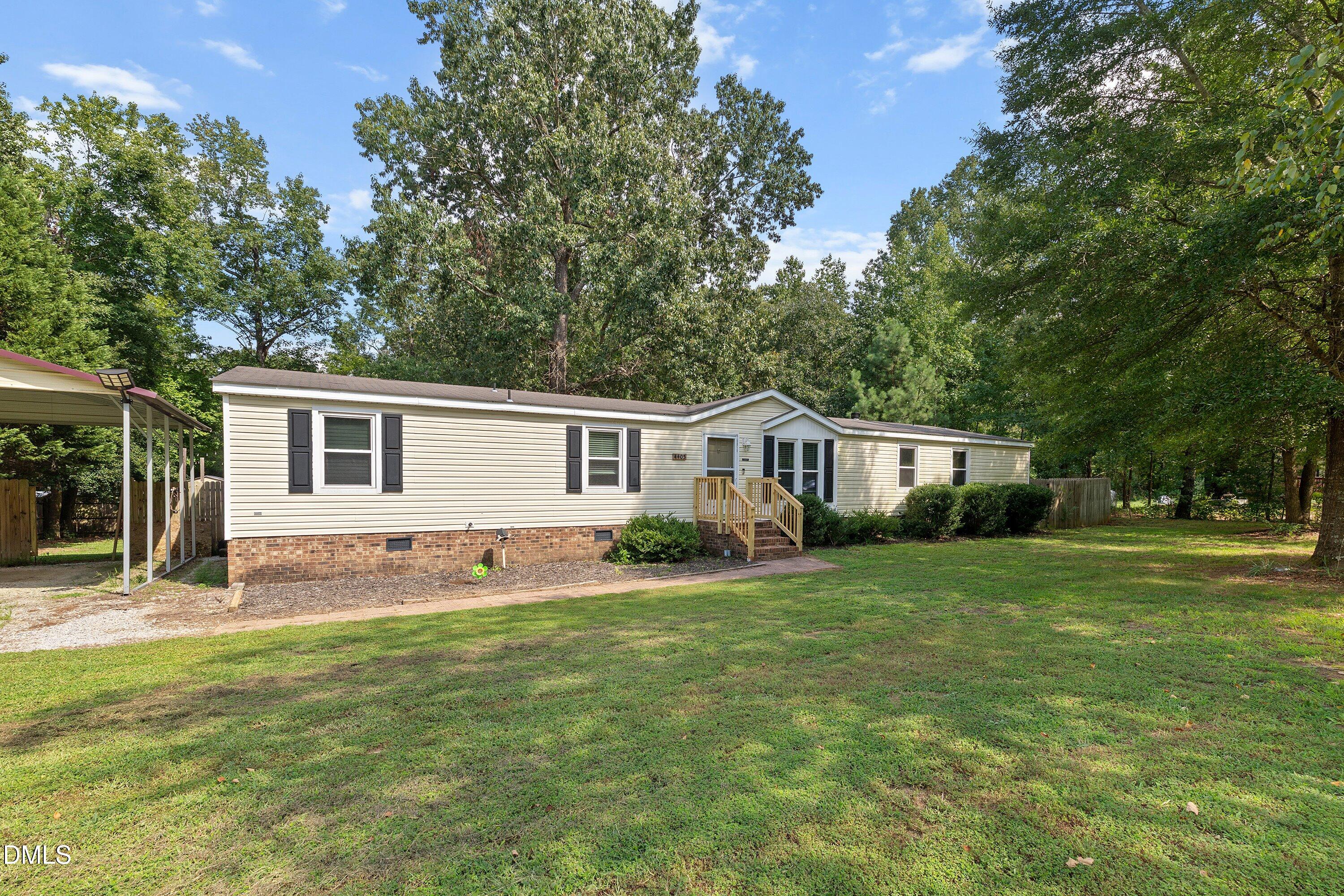 4405 Bushy Branch Drive Property Photo 3