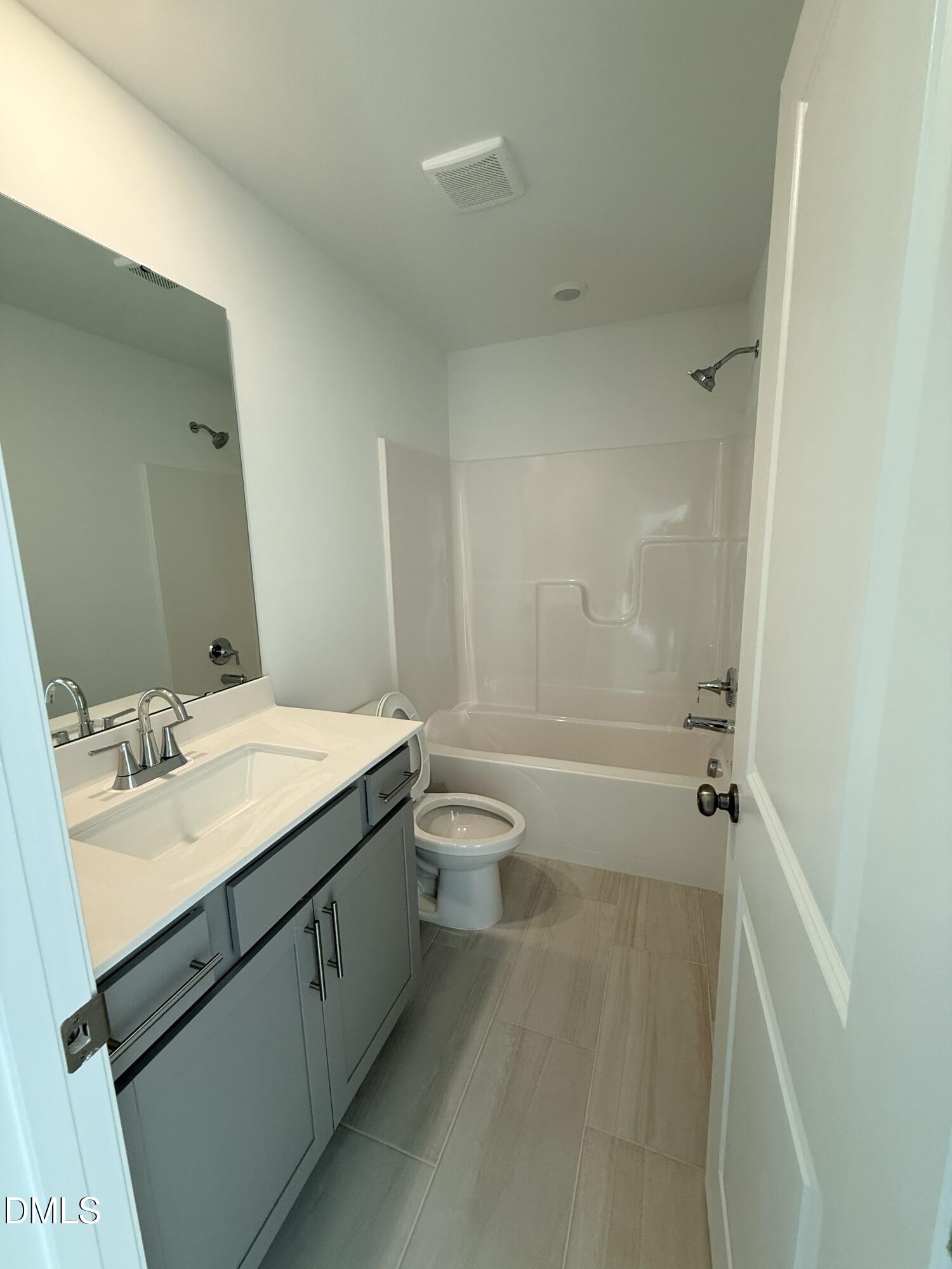 240 Snowfield Drive Property Photo 8