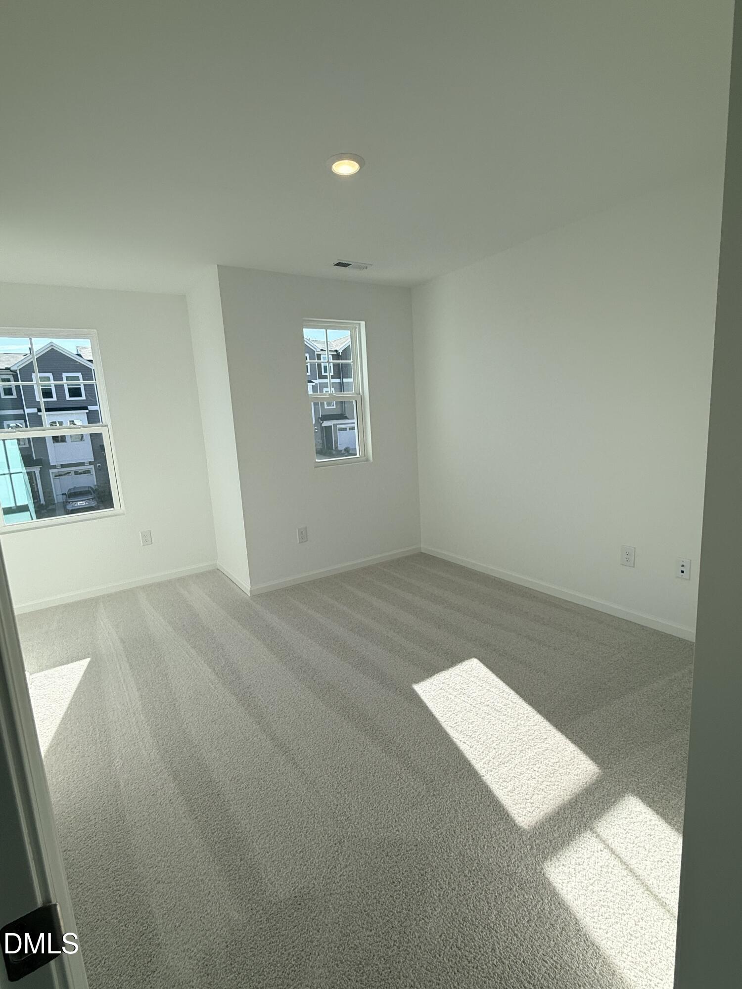 240 Snowfield Drive Property Photo 10