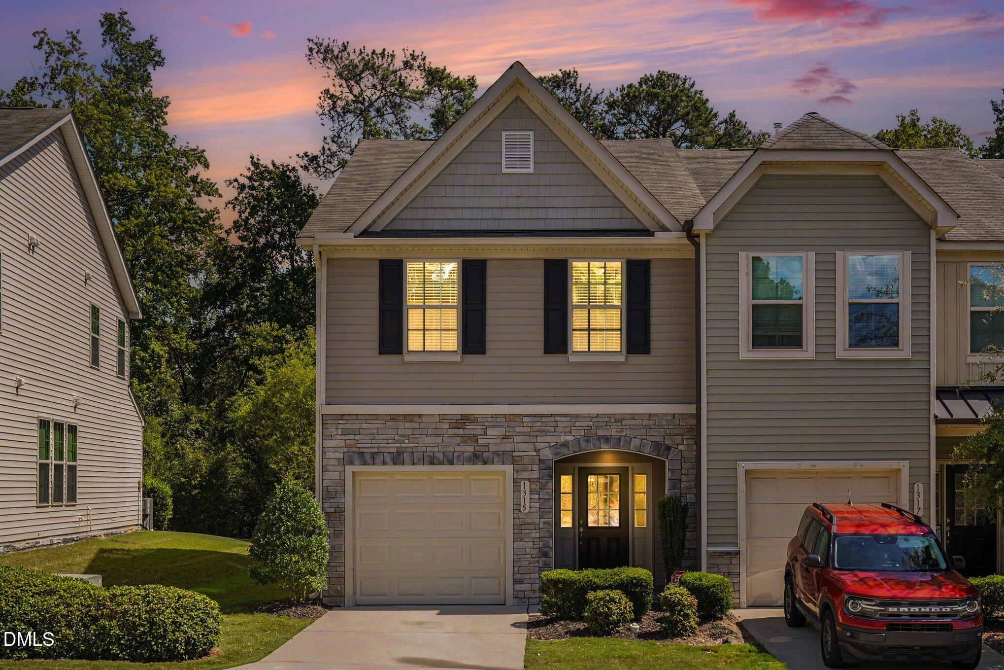 1315 Garden Stone Drive Property Photo 1