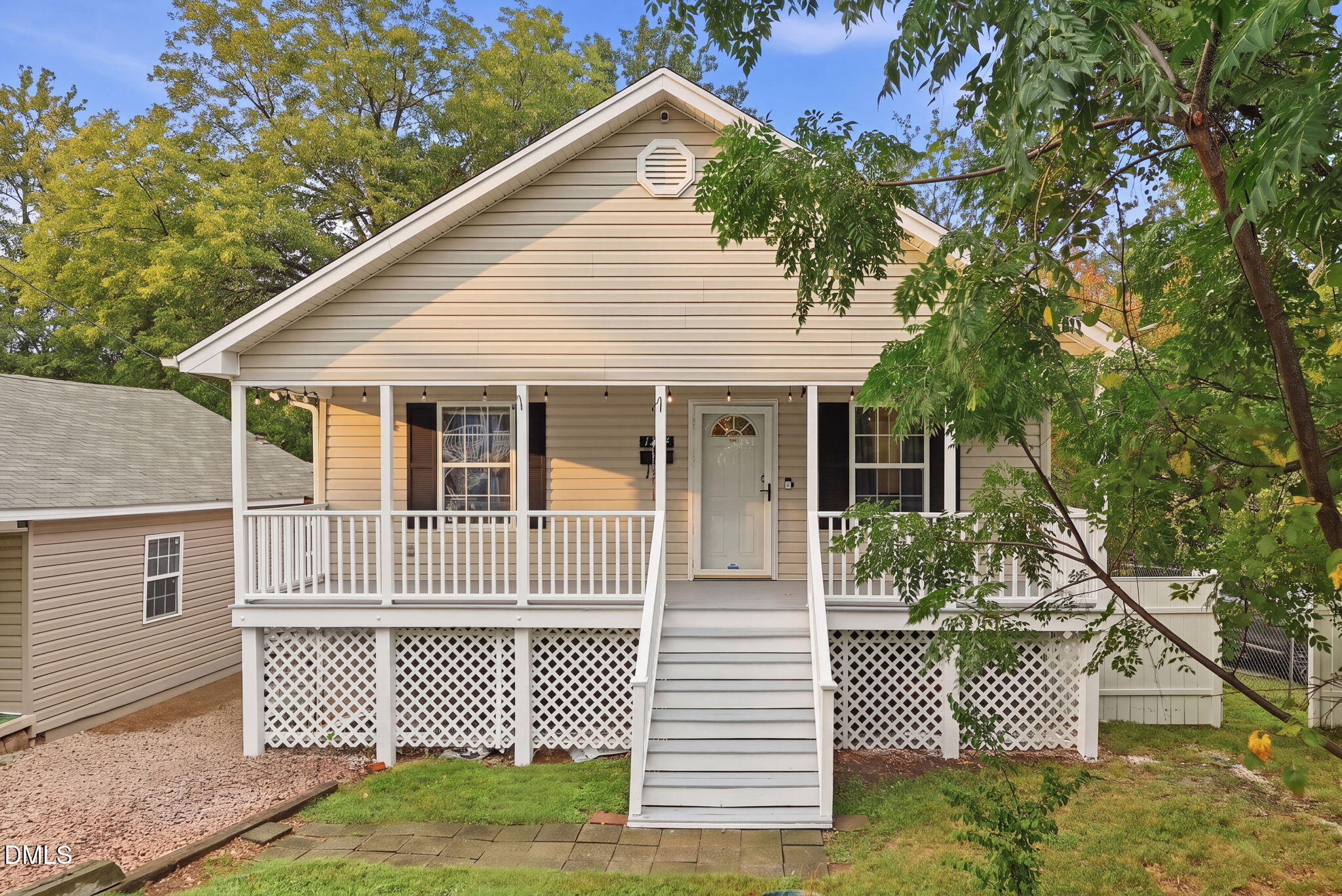 1214 Berkeley Street Property Photo 1