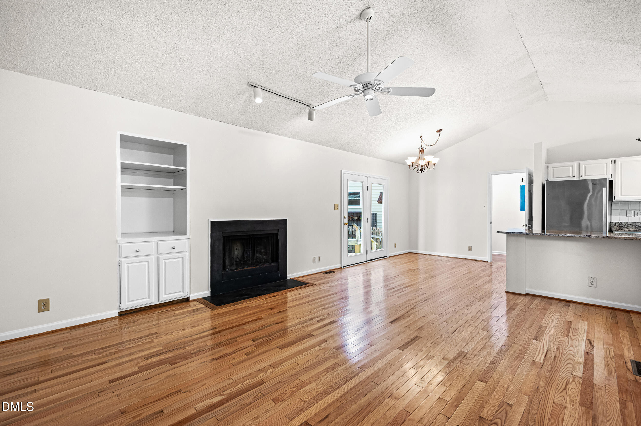 4114 Olde Coach Road Property Photo 4
