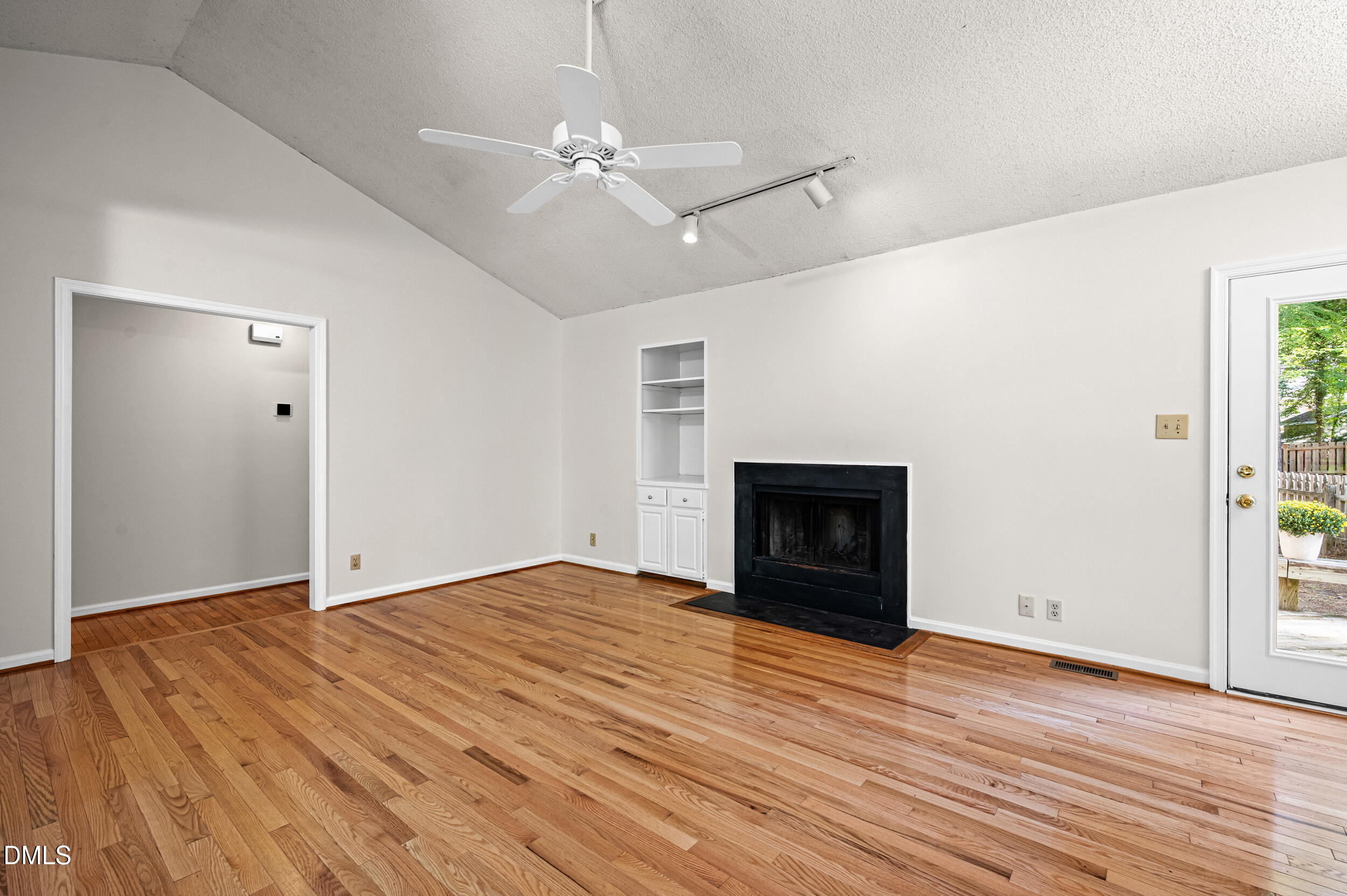 4114 Olde Coach Road Property Photo 6