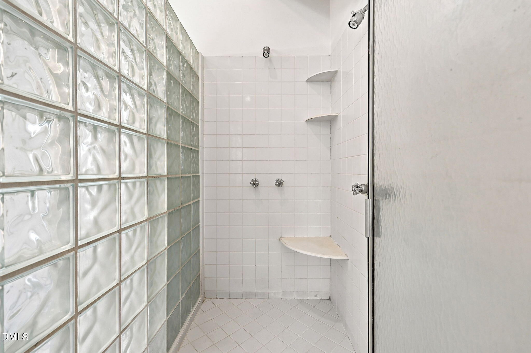 2721 Van Dyke Avenue Property Photo 42