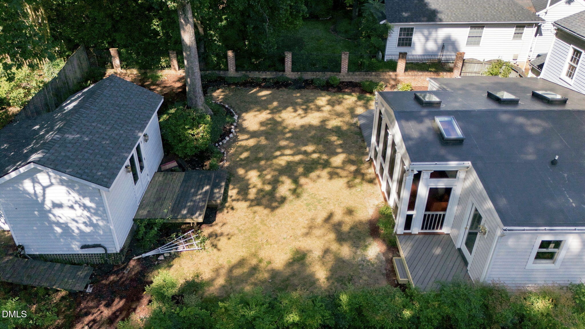 2721 Van Dyke Avenue Property Photo 52