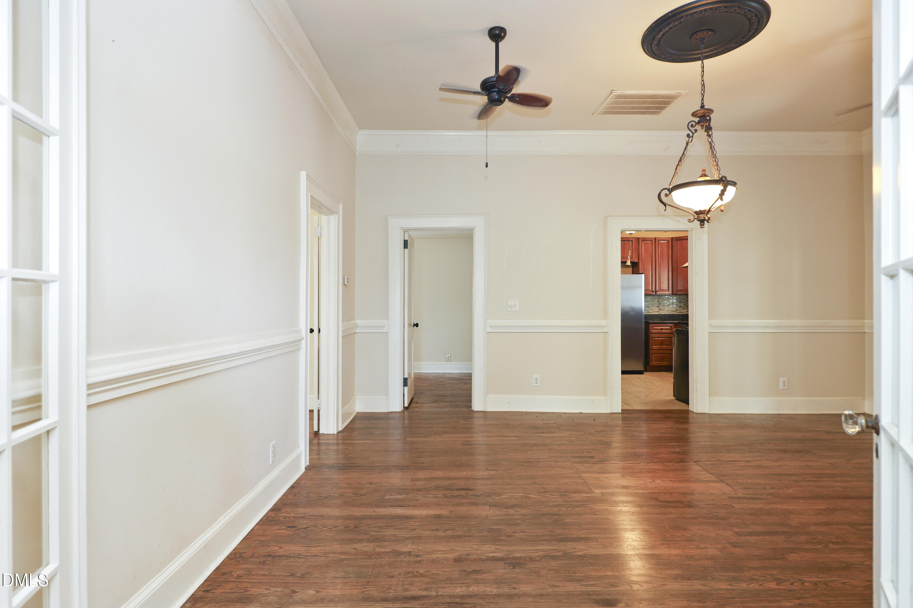 306 S Fayetteville Avenue Property Photo 10