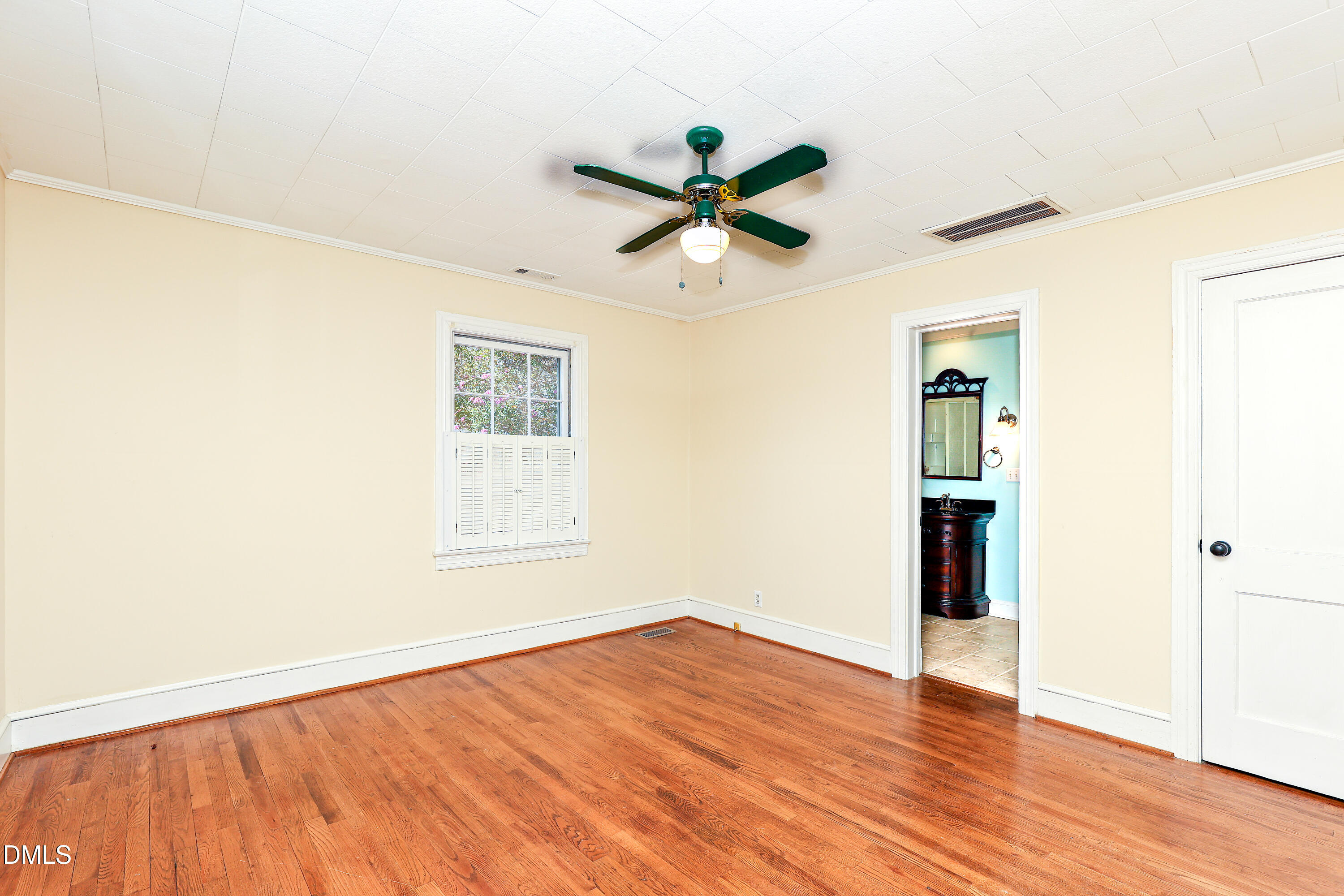 306 S Fayetteville Avenue Property Photo 16