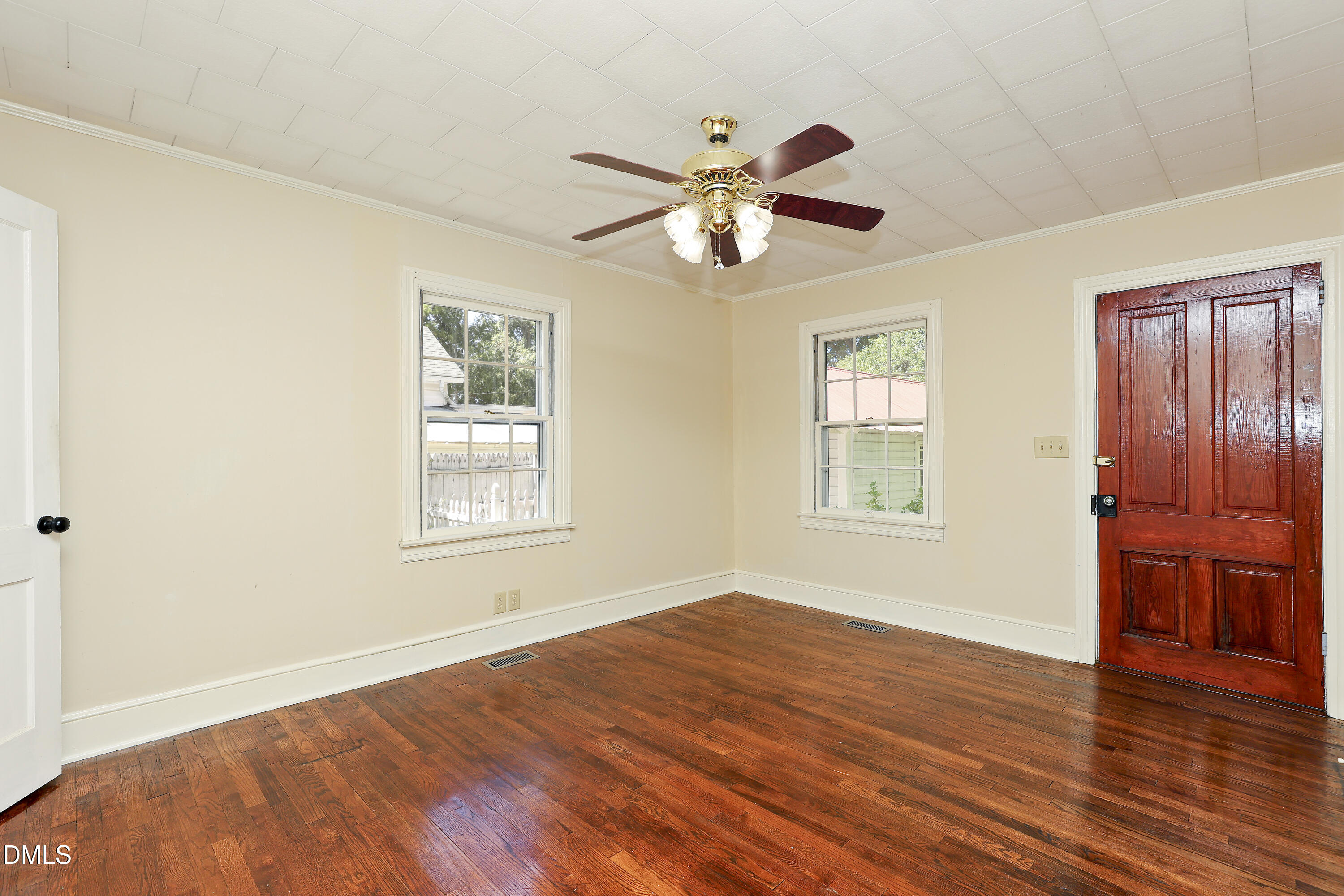306 S Fayetteville Avenue Property Photo 22