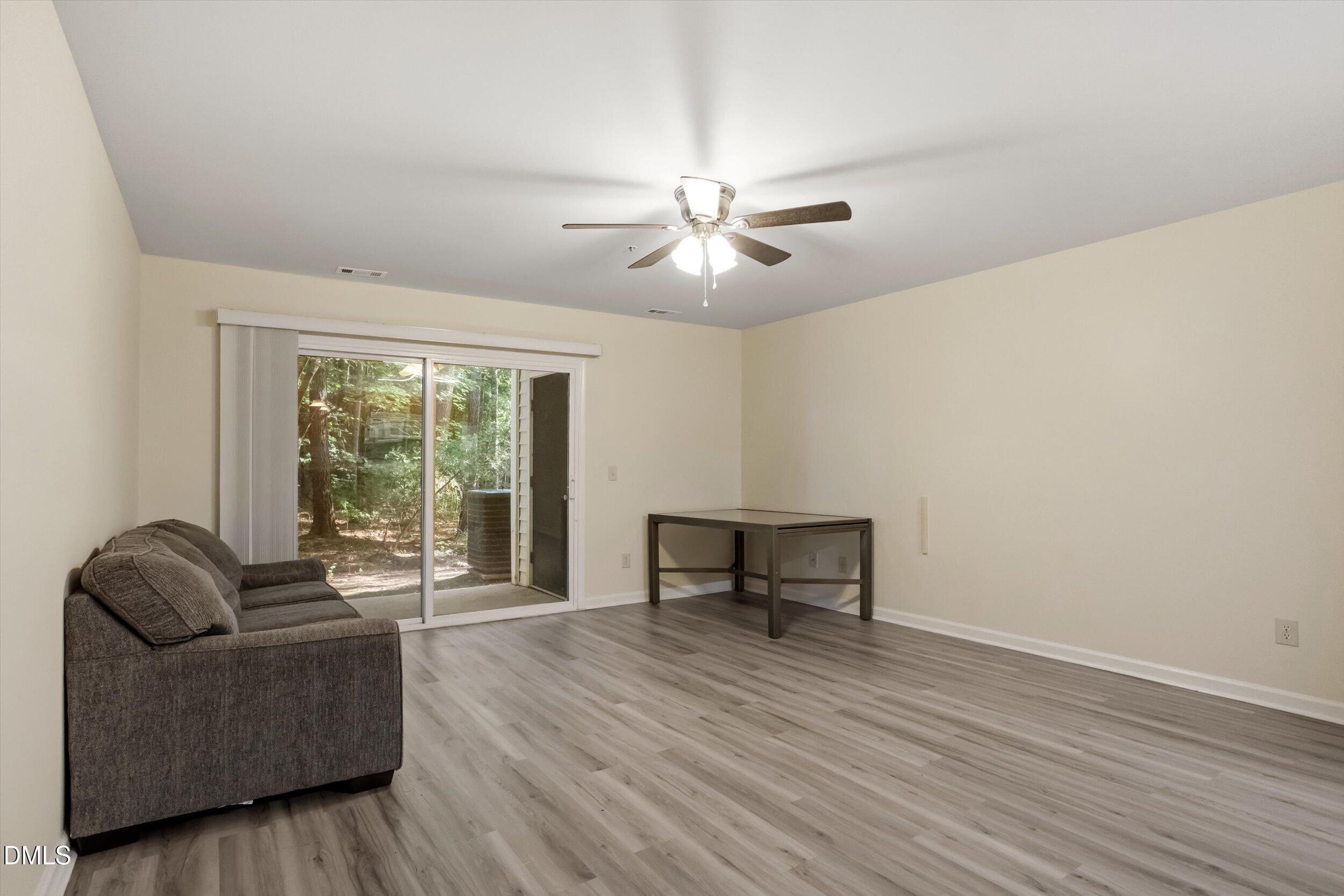 2800 Trailwood Pines Lane 102 Property Photo 15