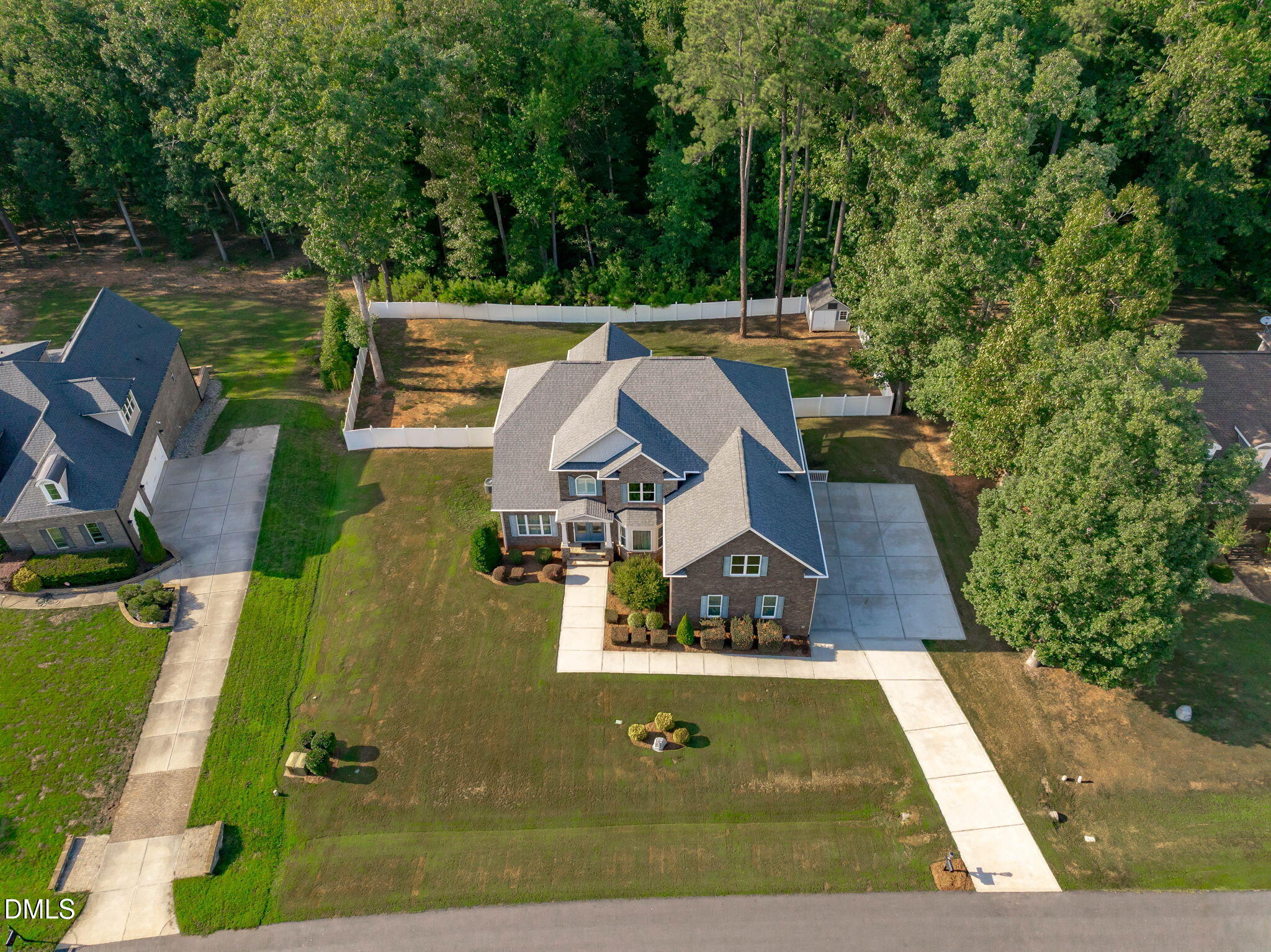 3504 Castelaine Circle Property Photo 76