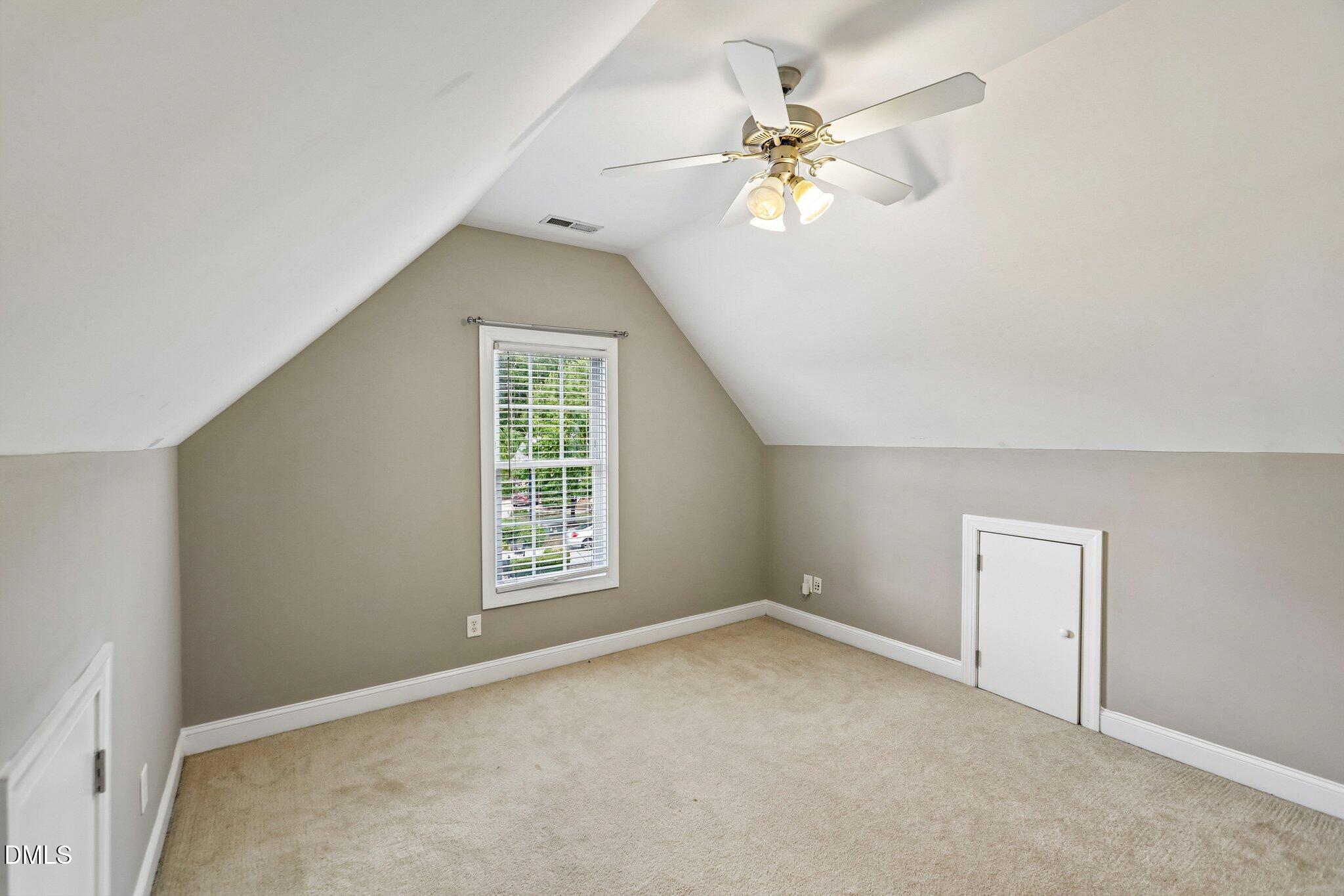 9705 Rainsong Drive Property Photo 32