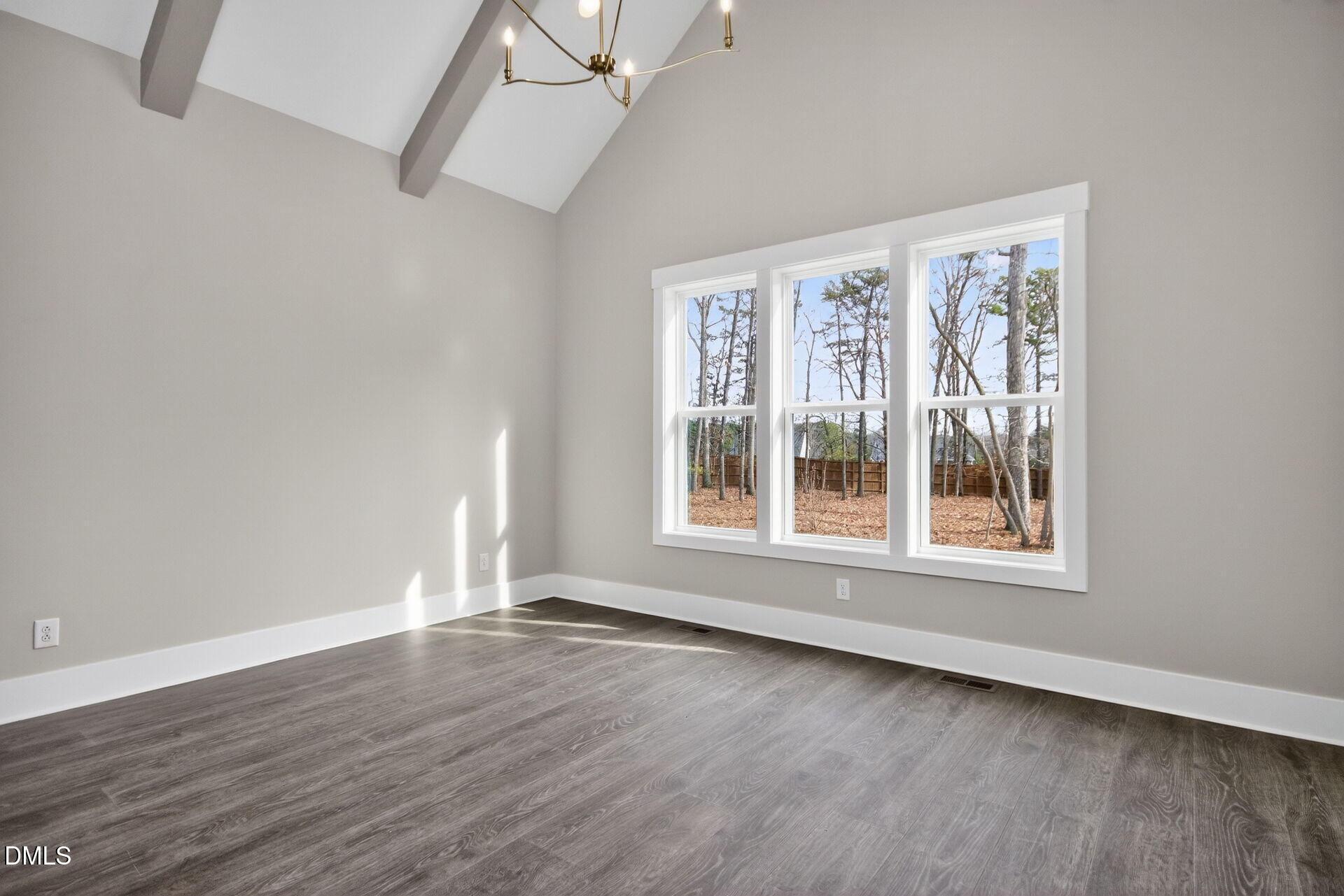 694 Mollie Mdw Drive Property Photo 18