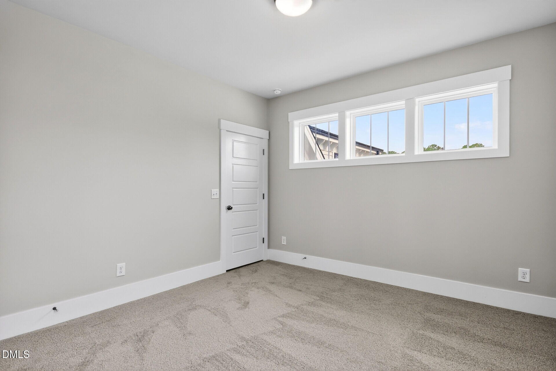 694 Mollie Mdw Drive Property Photo 31