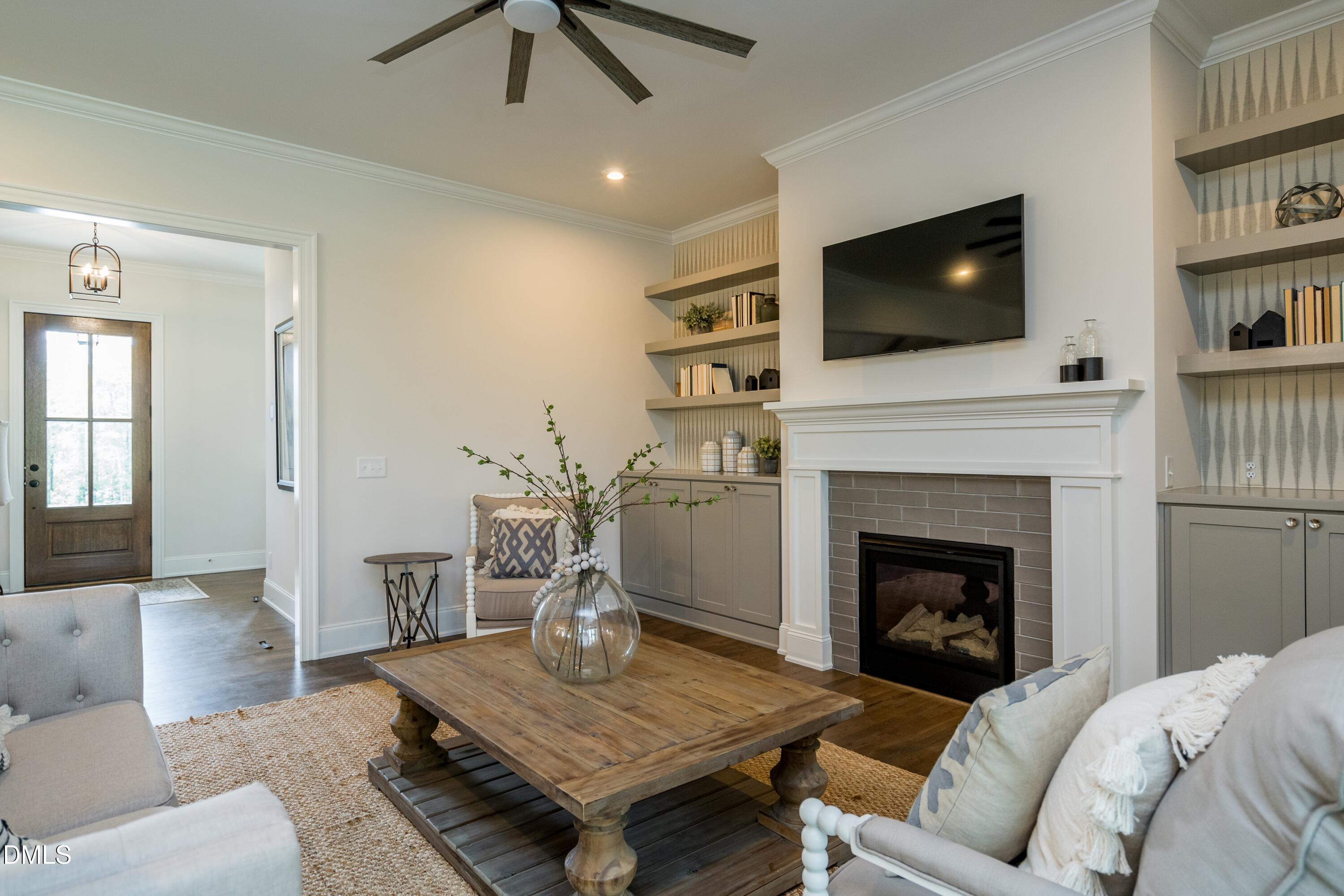 676 Mollie Mdw Drive Property Photo 8