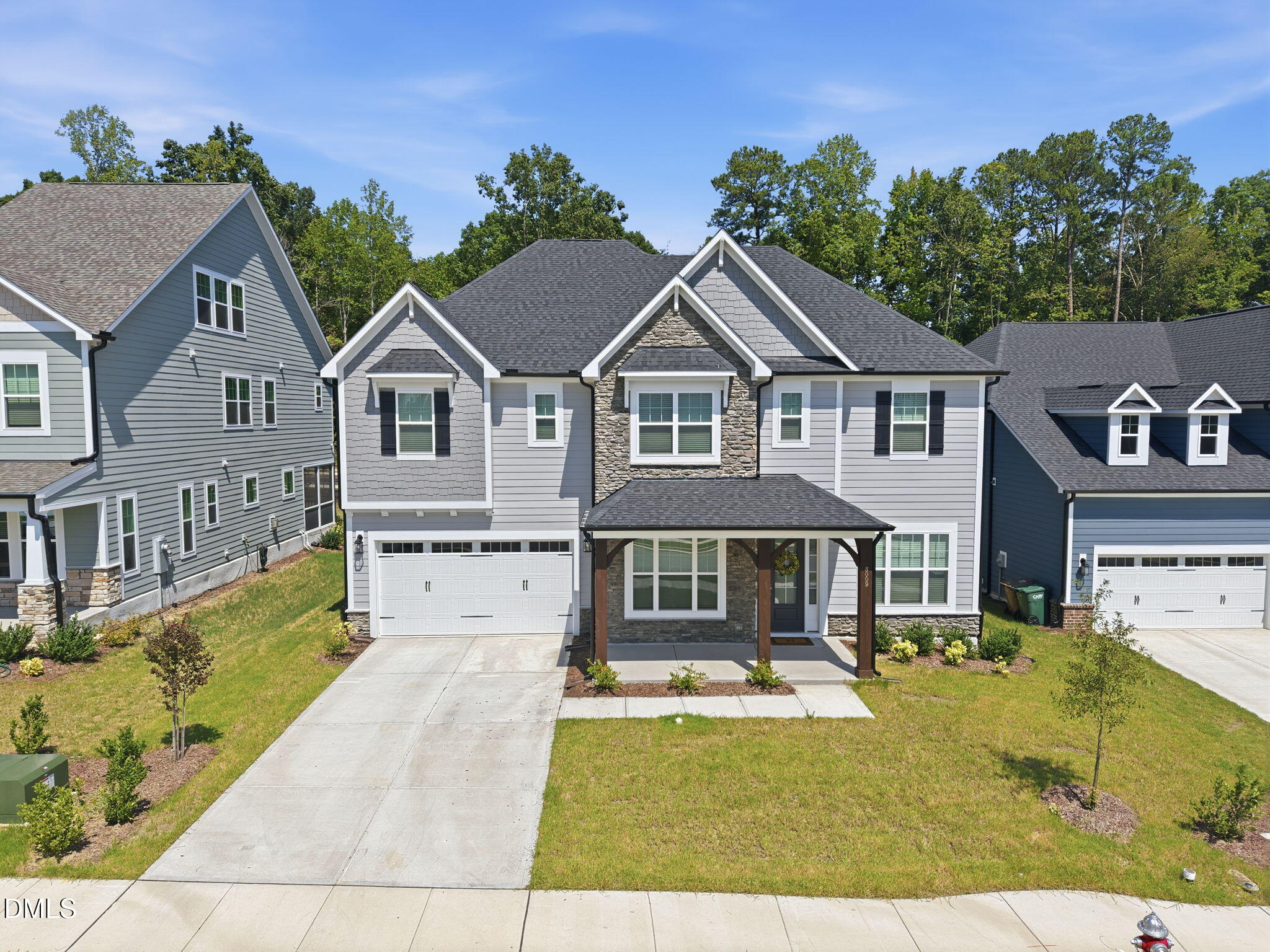 8009 Mint Whisper Way Property Photo 1