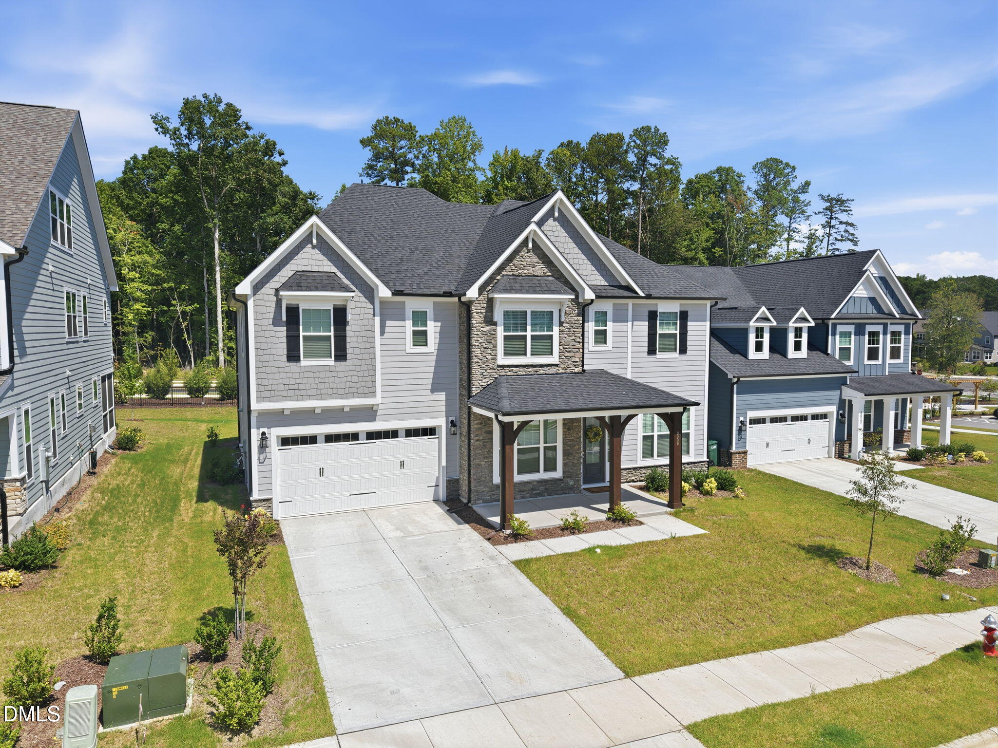 8009 Mint Whisper Way Property Photo 3
