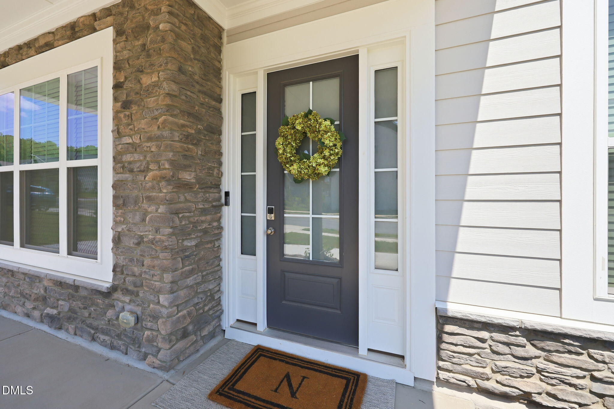8009 Mint Whisper Way Property Photo 6