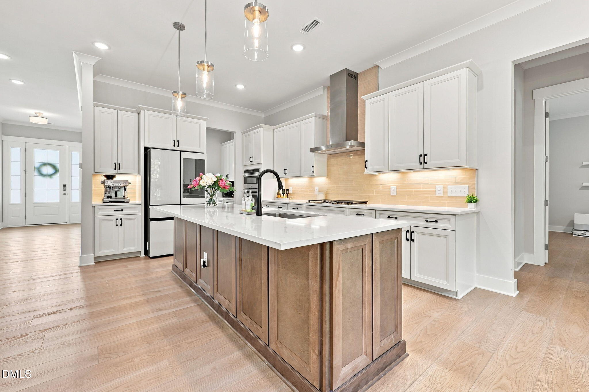 8009 Mint Whisper Way Property Photo 16