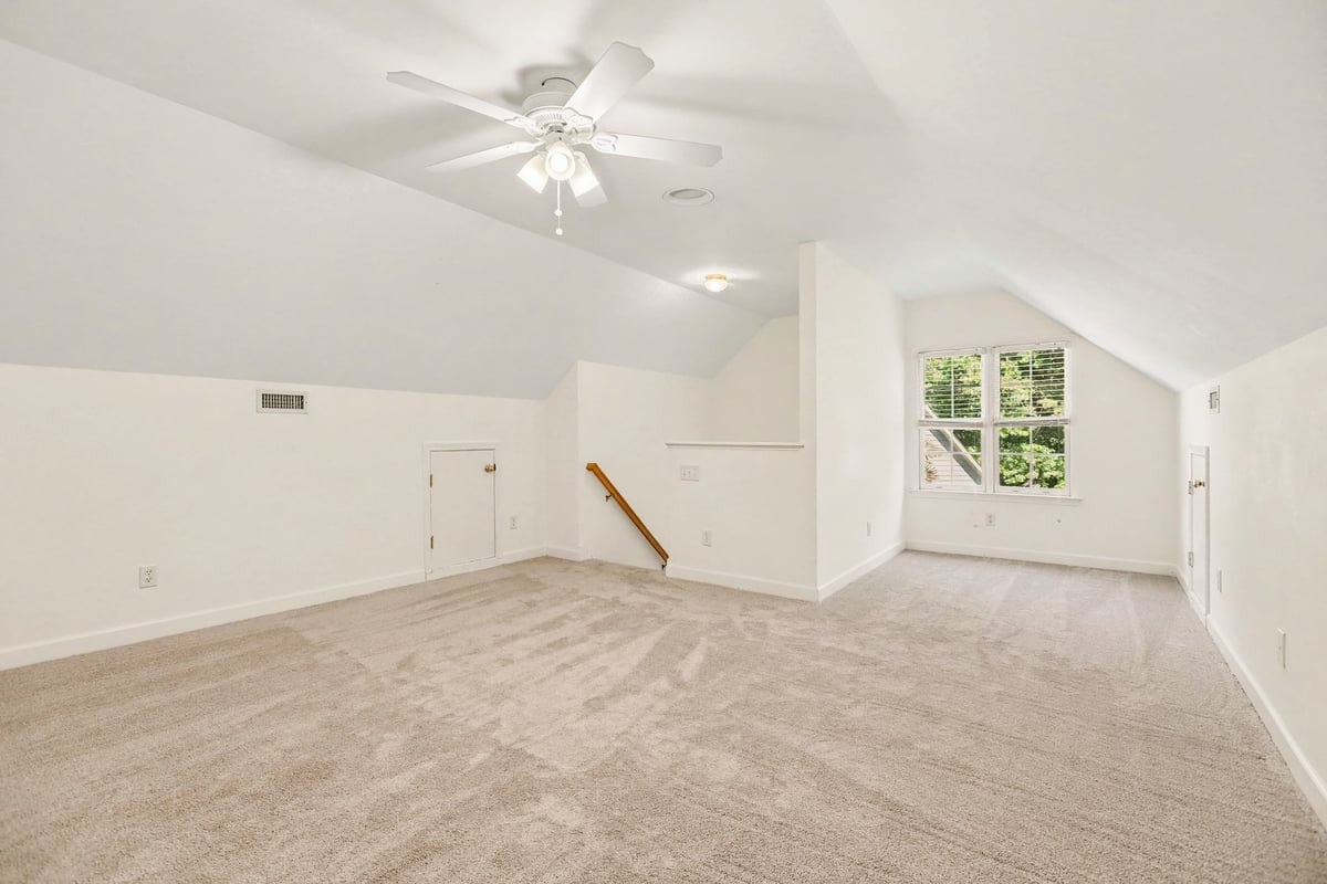 26 Ballard Court Property Photo 28
