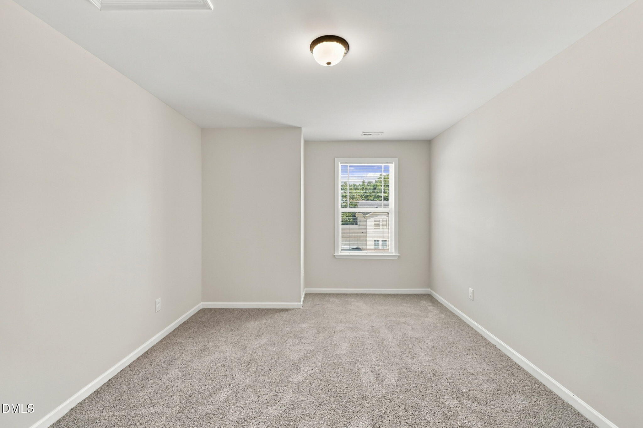 202 Queenstown Drive Property Photo 25