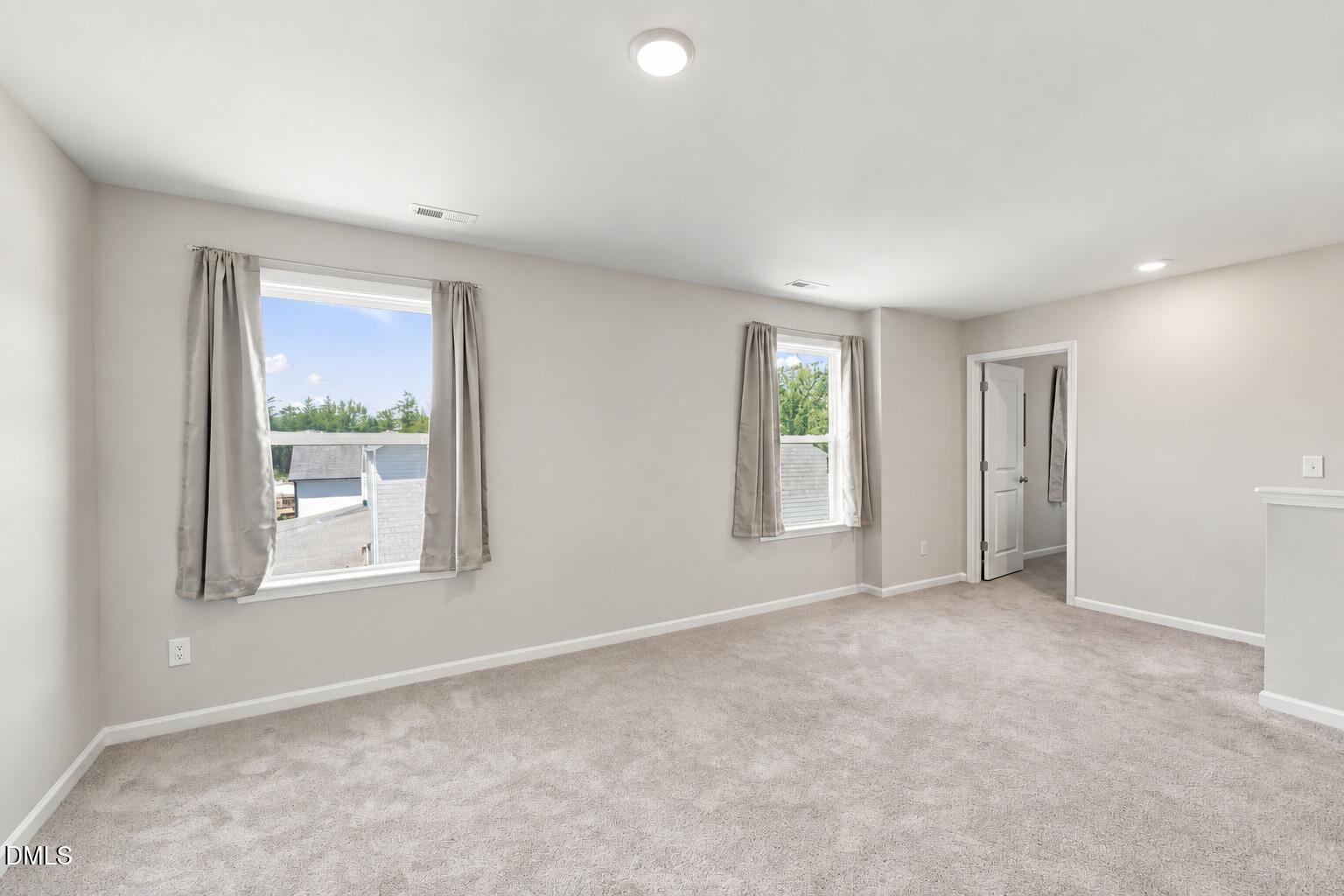 202 Queenstown Drive Property Photo 27